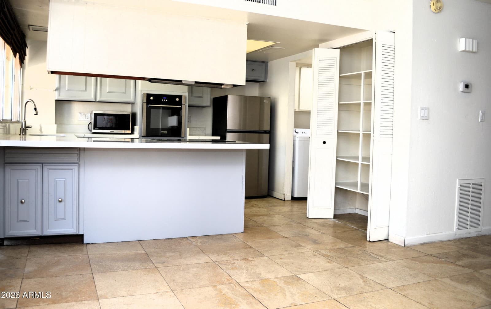 1609 E MALIBU Drive, Tempe, AZ 85282 — photo 11 of 38