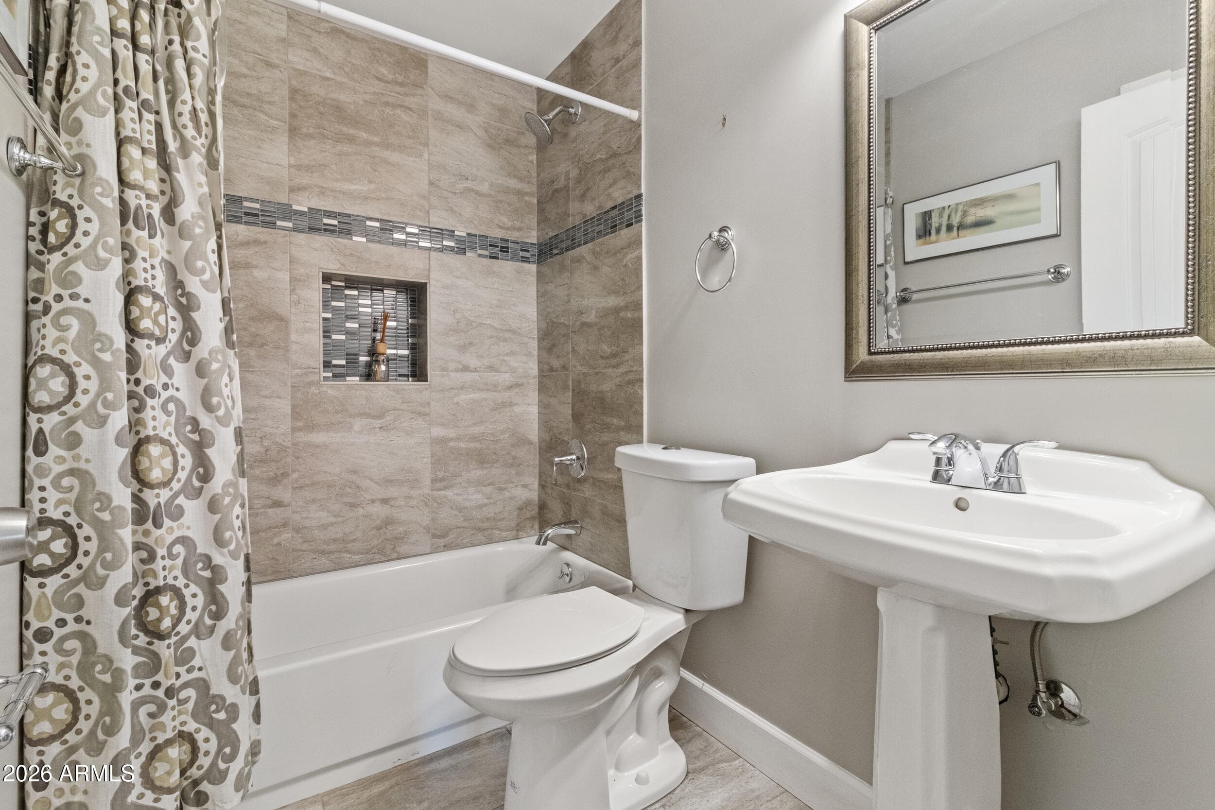 4025 E OSBORN Road, Phoenix, AZ 85018 — photo 29 of 44