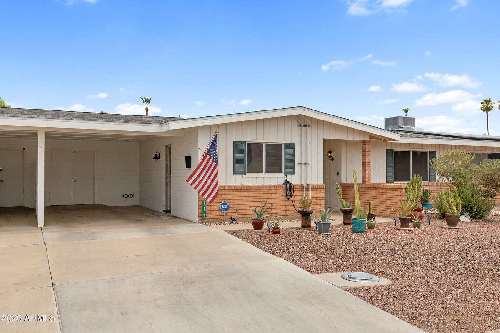 10624 W CLAIR Drive, Sun City, AZ 85351 — photo 5 of 49