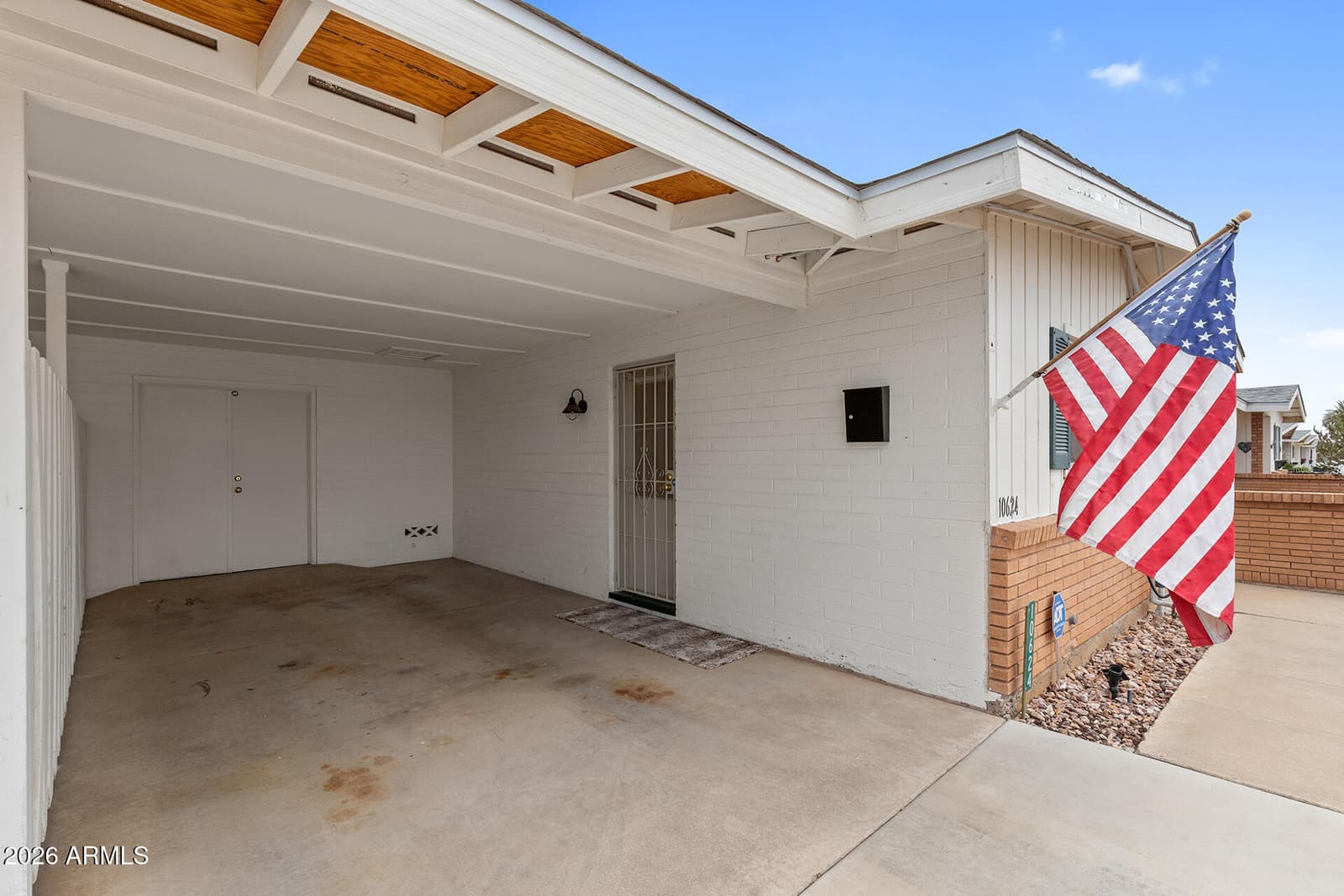 10624 W CLAIR Drive, Sun City, AZ 85351 — photo 8 of 49
