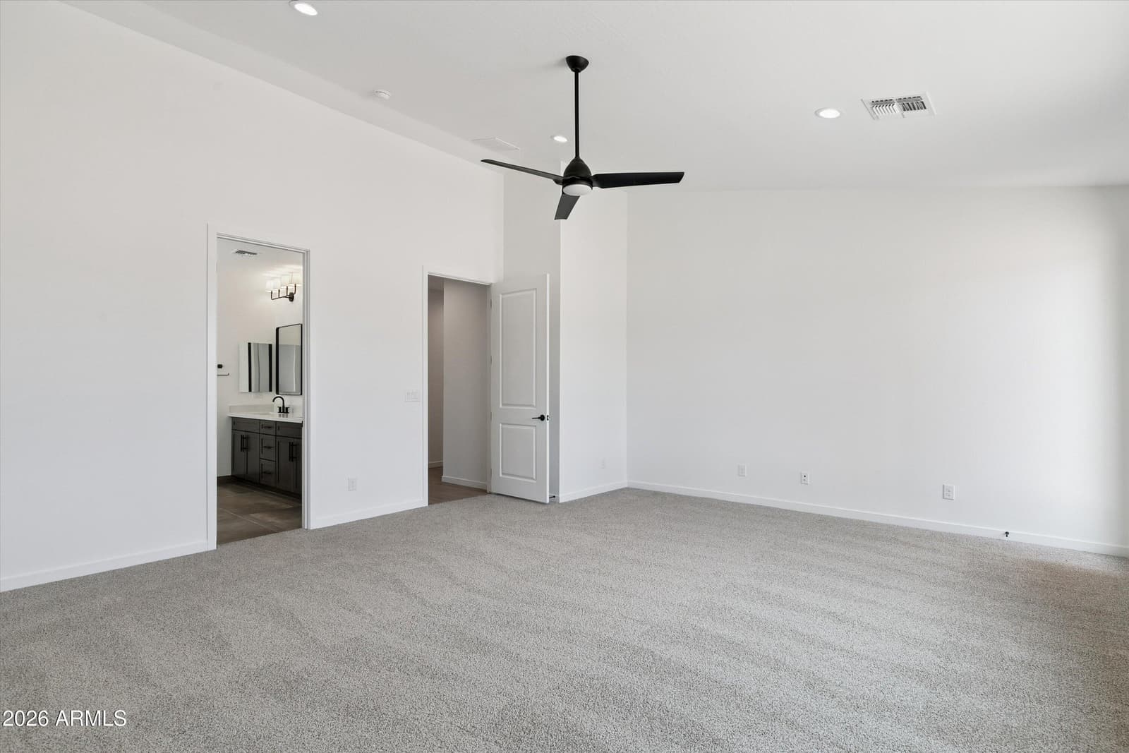 1686 E Carriage Lane, Phoenix, AZ 85086 — photo 12 of 29