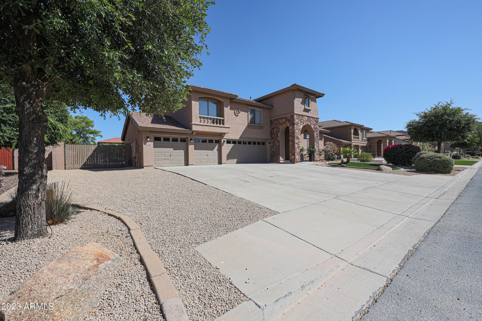 9779 W KEYSER Drive, Peoria, AZ 85383 — photo 3 of 59