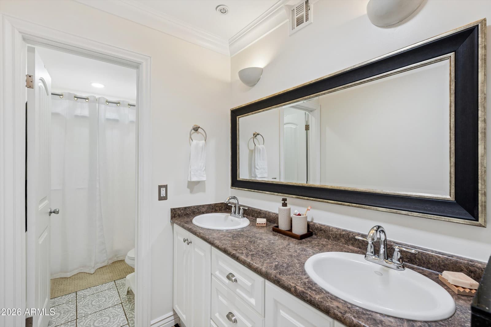 1035 E NORTHERN Avenue, Phoenix, AZ 85020 — photo 13 of 24