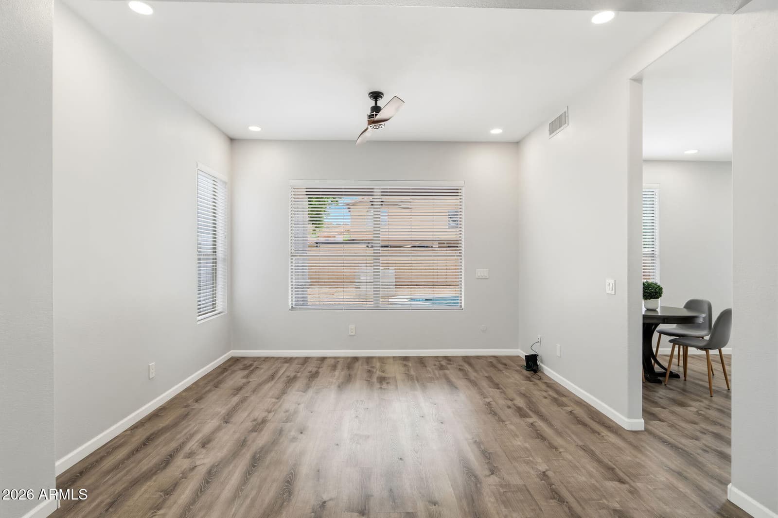 3818 W FALLEN LEAF Lane, Glendale, AZ 85310 — photo 14 of 48