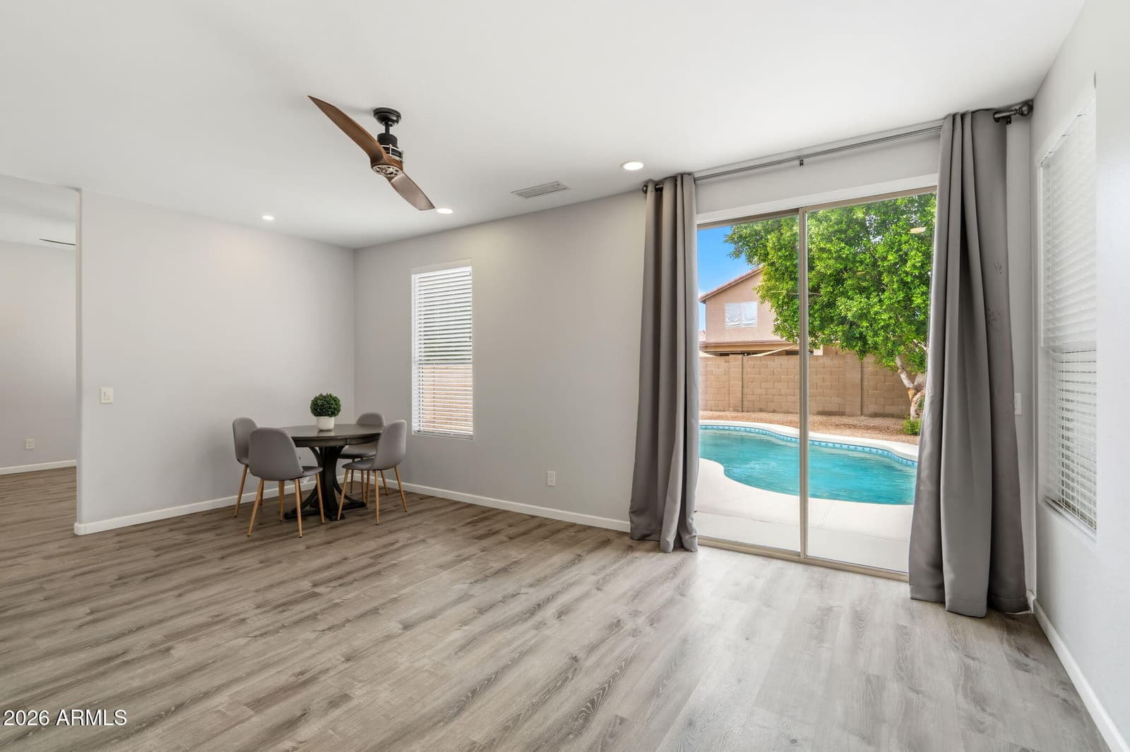 3818 W FALLEN LEAF Lane, Glendale, AZ 85310 — photo 16 of 48