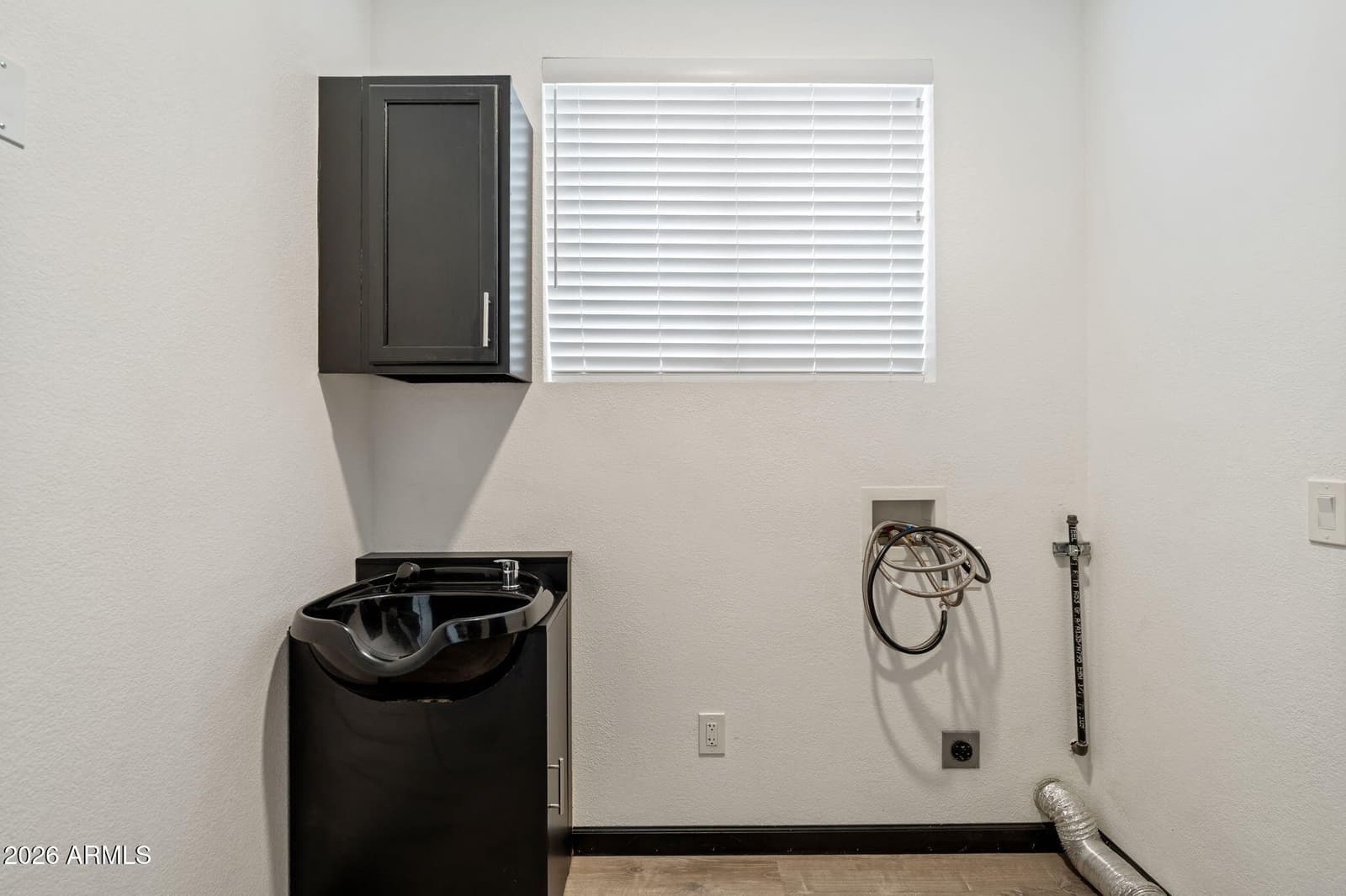 3818 W FALLEN LEAF Lane, Glendale, AZ 85310 — photo 47 of 48