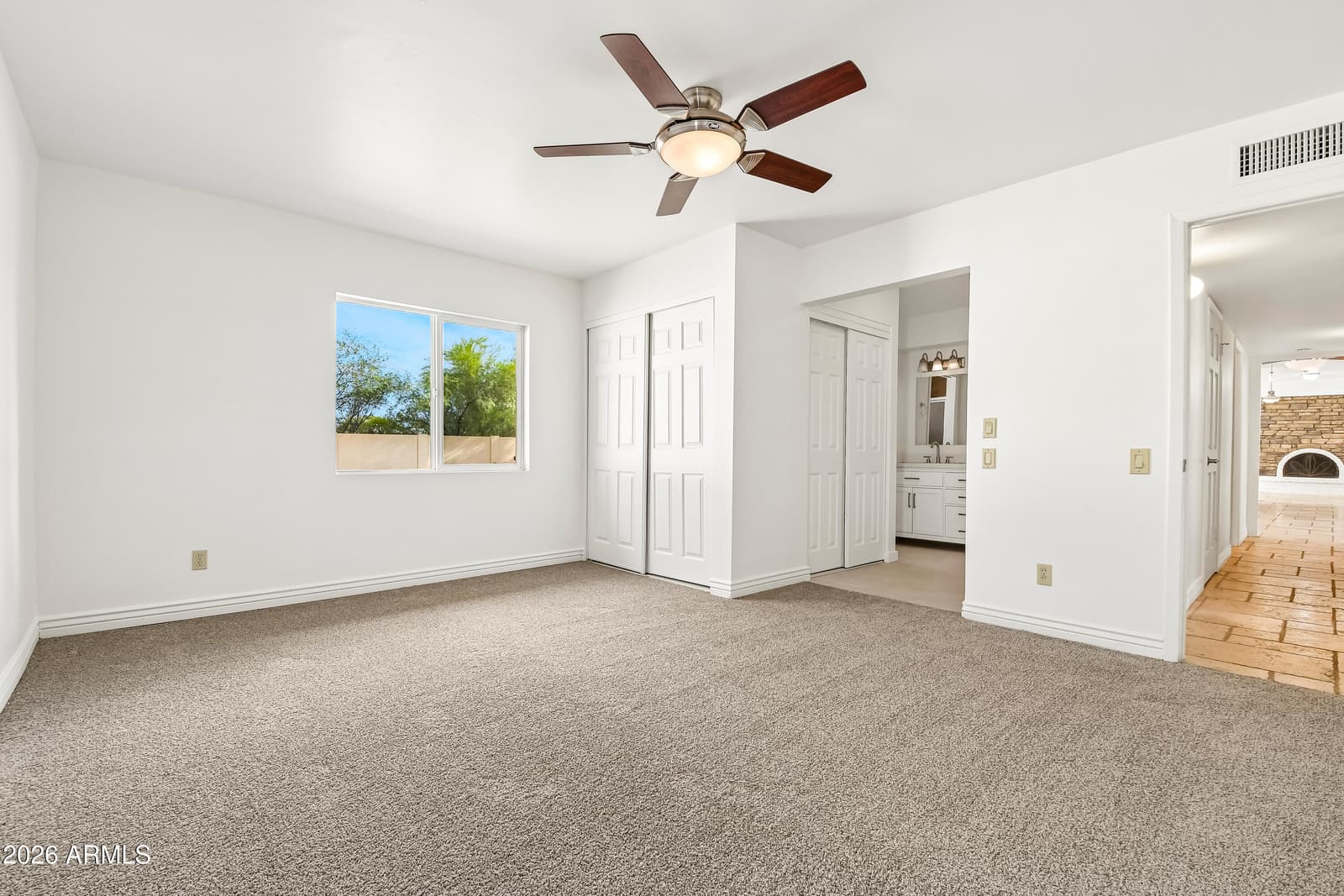 6325 E SWEETWATER Avenue, Scottsdale, AZ 85254 — photo 4 of 31