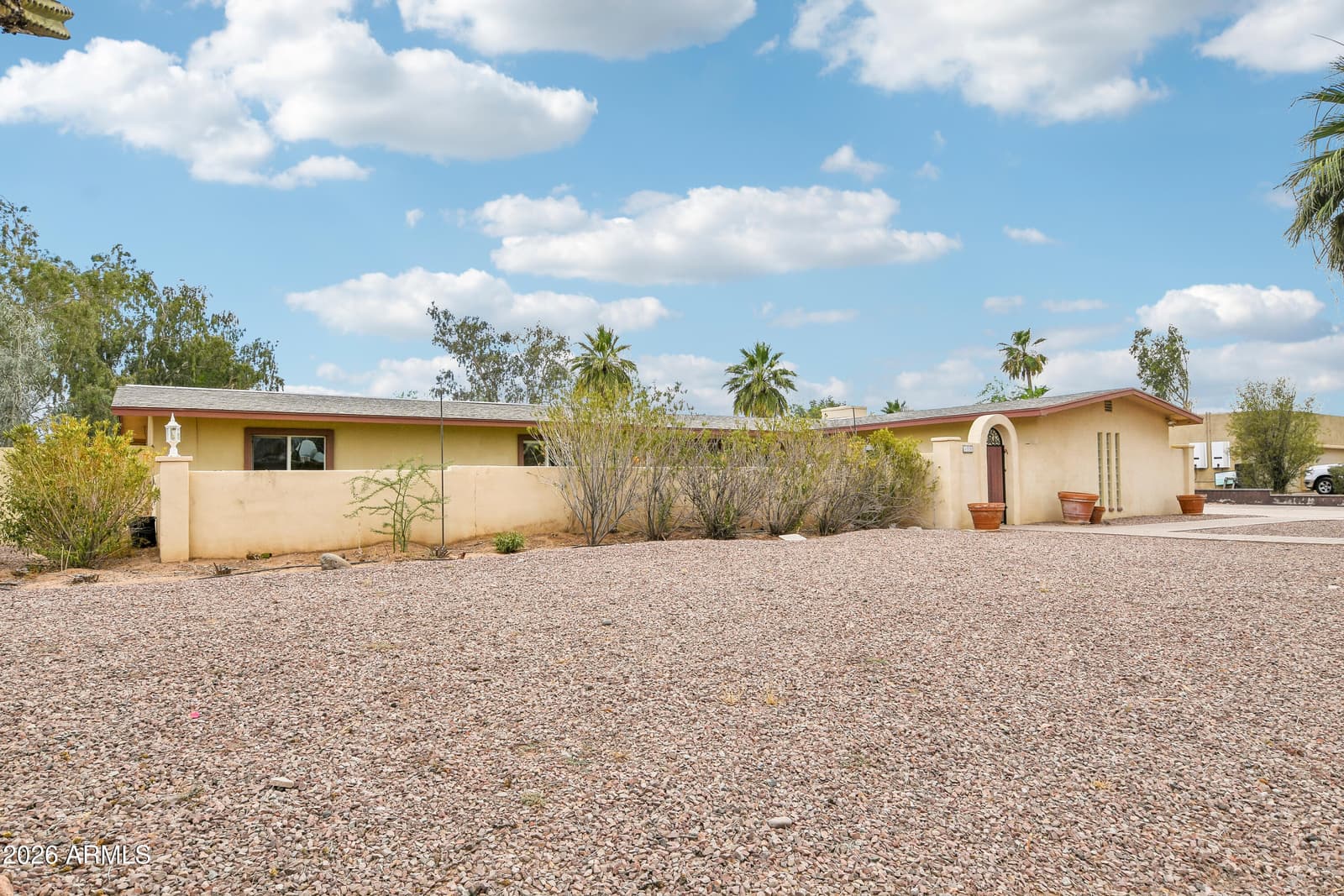 6325 E SWEETWATER Avenue, Scottsdale, AZ 85254 — photo 24 of 31