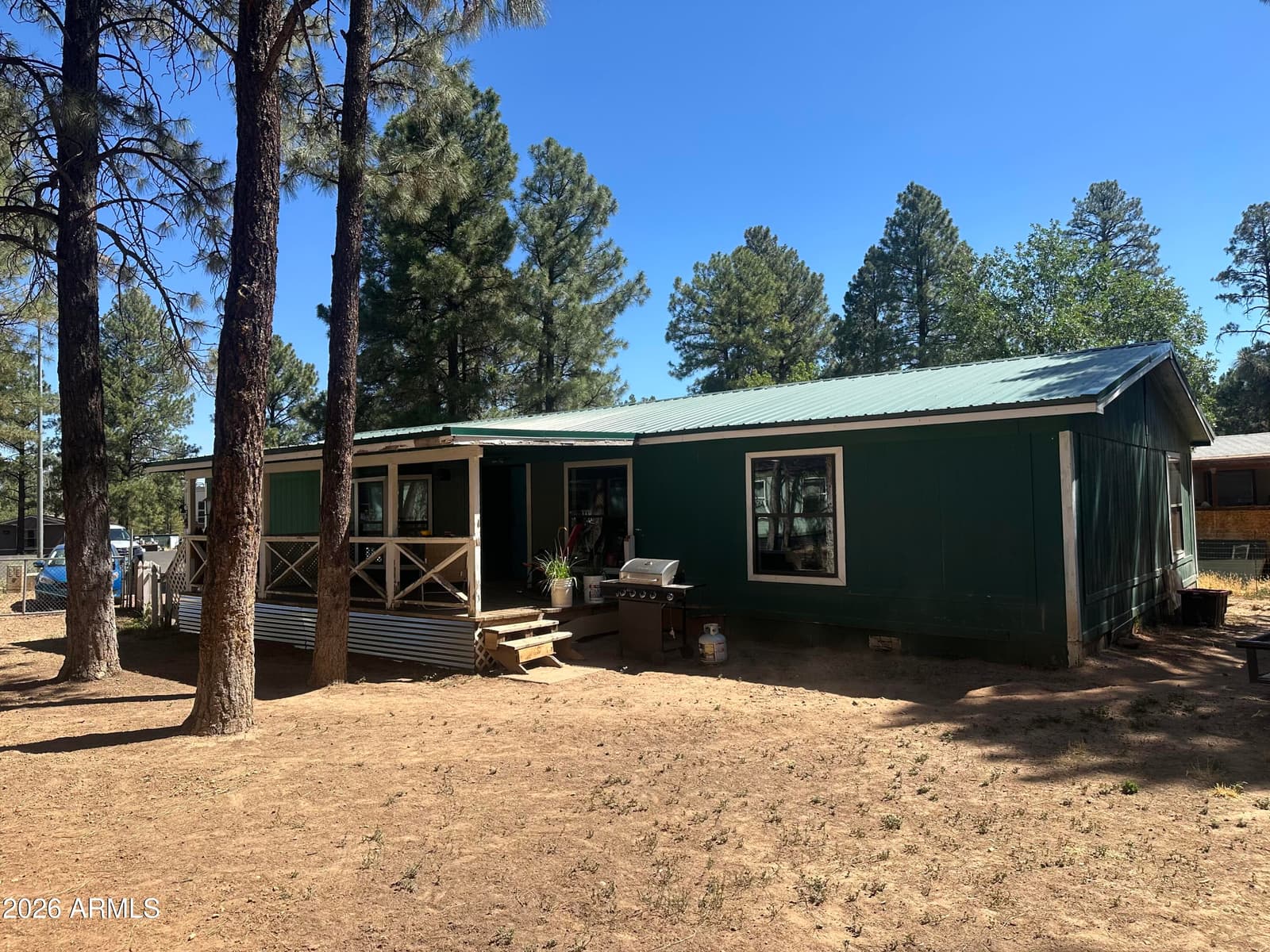 2761 W OWENS Street, Show Low, AZ 85901 — photo 1 of 31