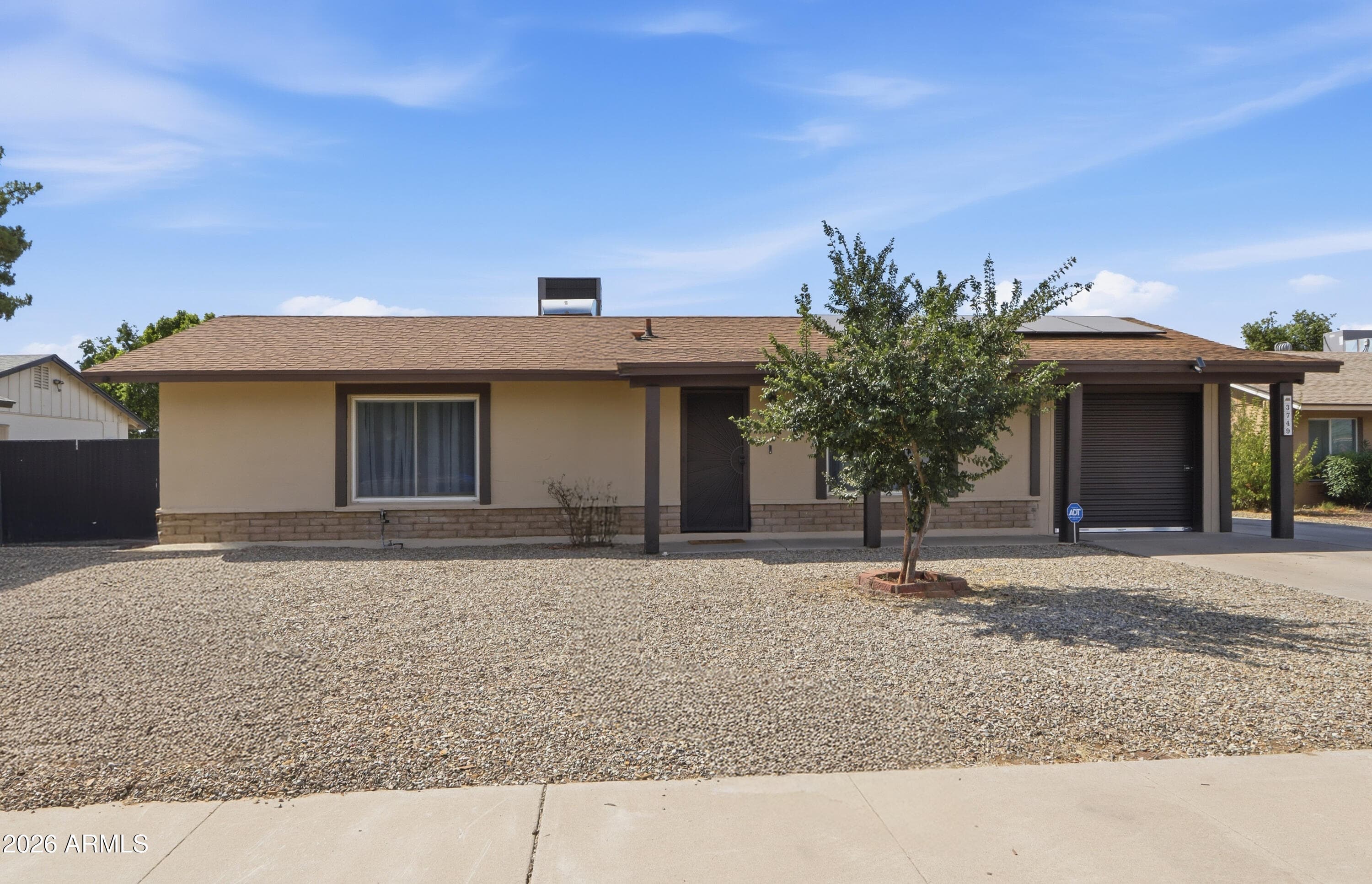 3749 W DAILEY Street, Phoenix, AZ 85053 — photo 2 of 43