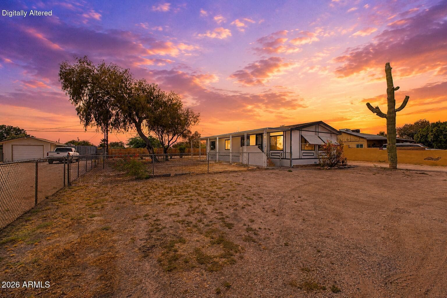 558 S DESERT VIEW Drive, Apache Junction, AZ 85120 — photo 1 of 33