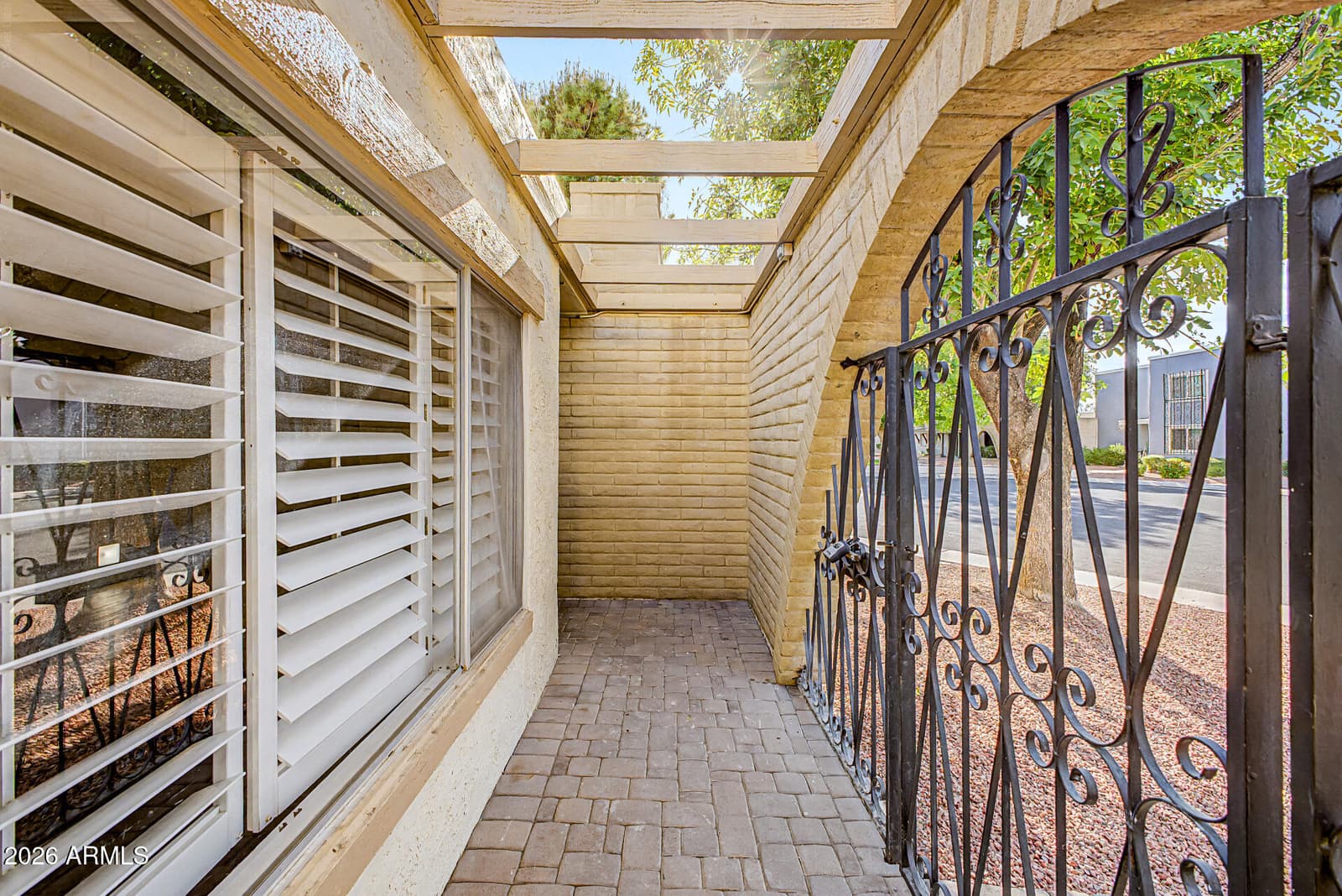 1709 W STELLA Lane, Phoenix, AZ 85015 — photo 16 of 24