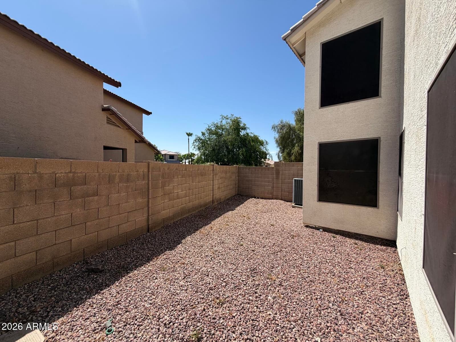 10807 W MONTE VISTA Road, Avondale, AZ 85392 — photo 4 of 33