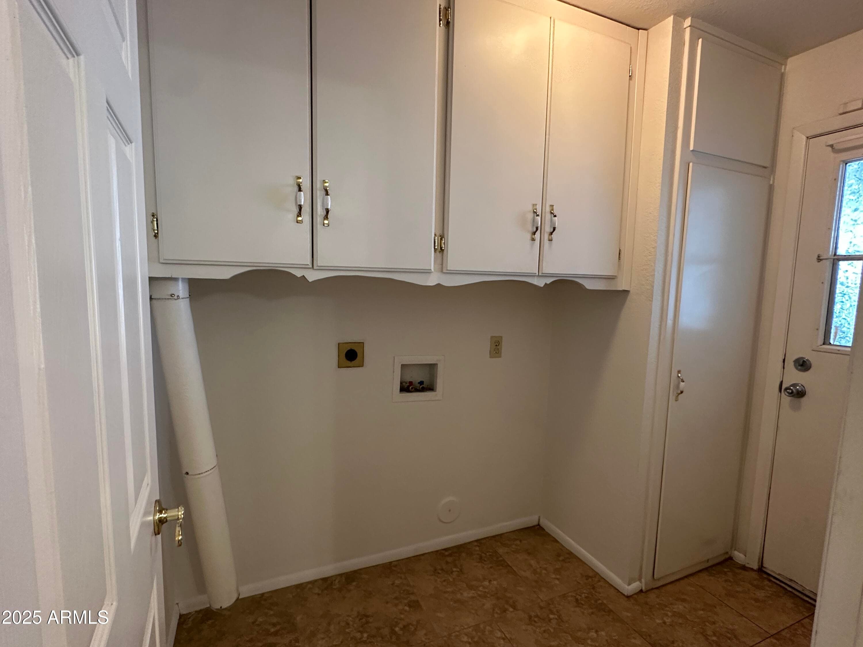 10856 W Santa Fe Drive, Sun City, AZ 85351 — photo 10 of 24