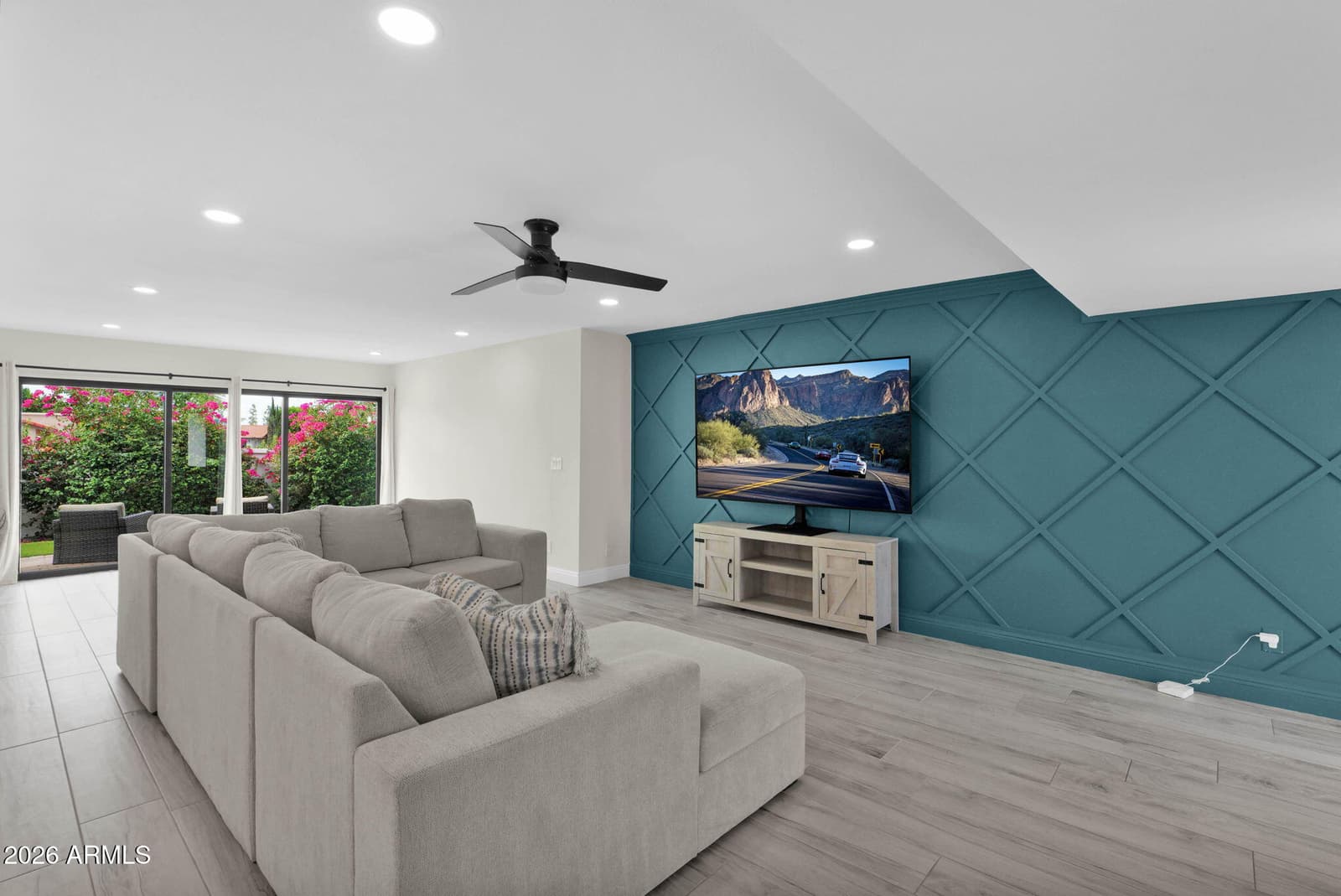 8559 E Via del Palacio, Scottsdale, AZ 85258 — photo 10 of 35