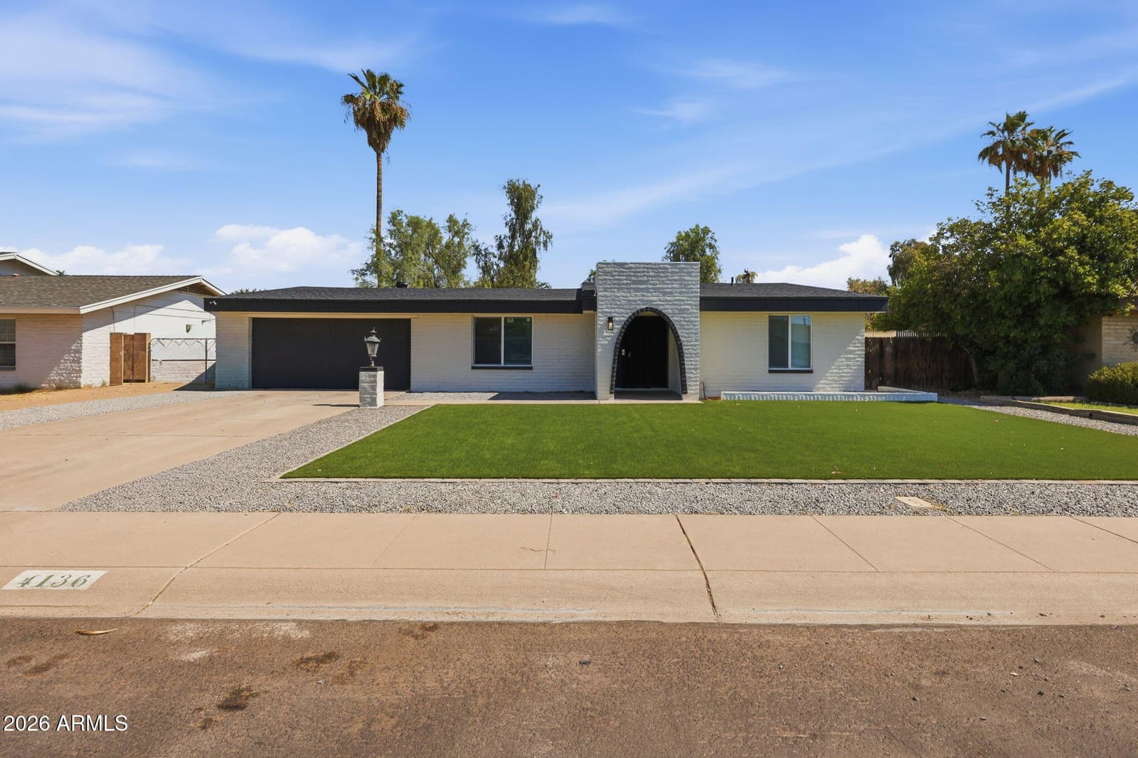 4136 W CARON Street, Phoenix, AZ 85051 — photo 3 of 36