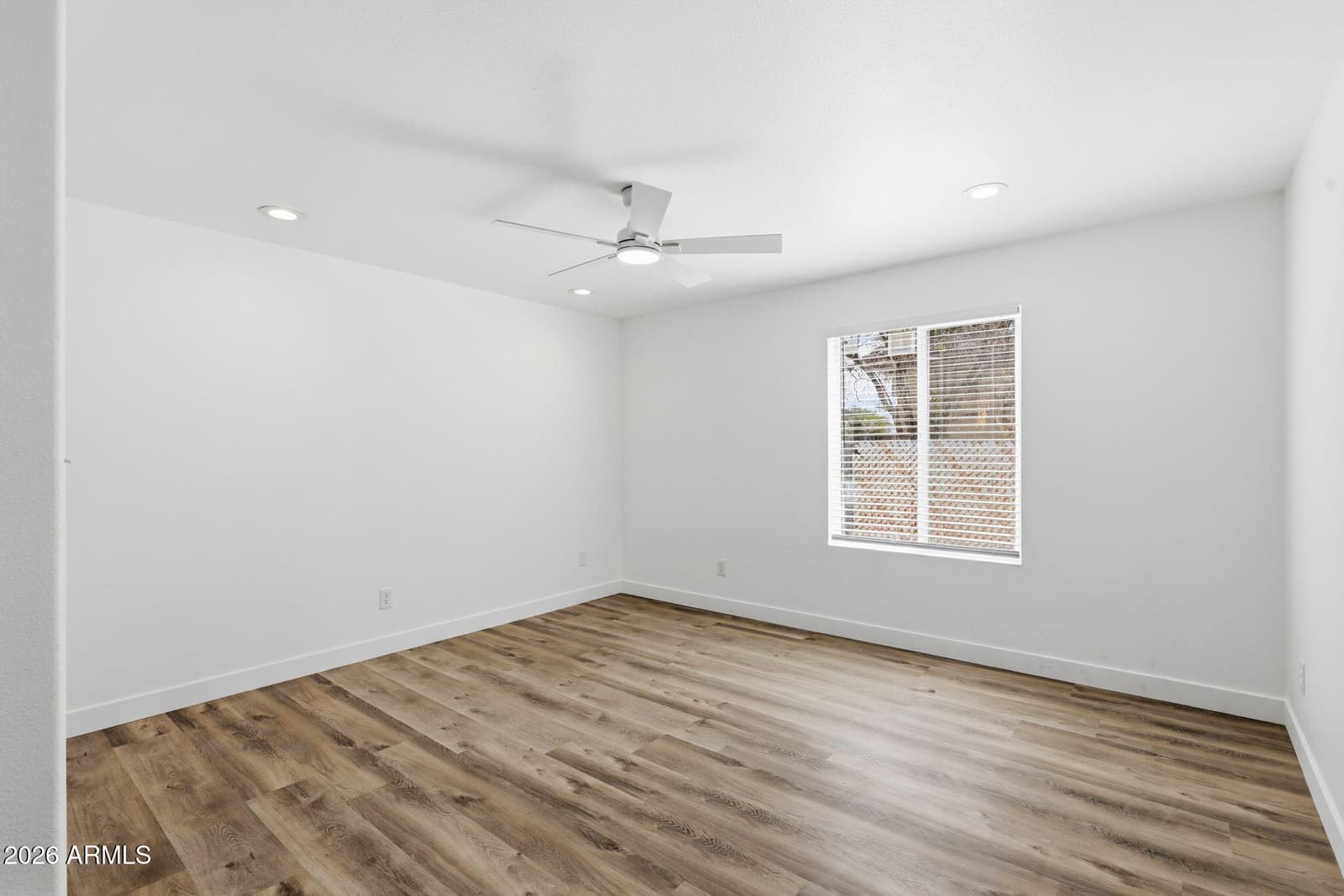 4136 W CARON Street, Phoenix, AZ 85051 — photo 24 of 36
