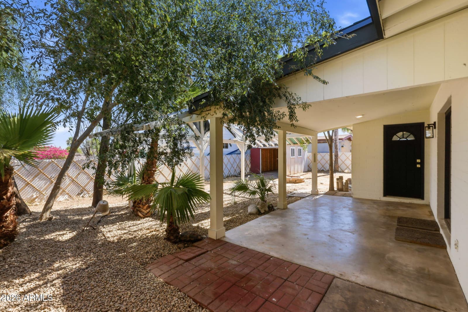 4136 W CARON Street, Phoenix, AZ 85051 — photo 31 of 36