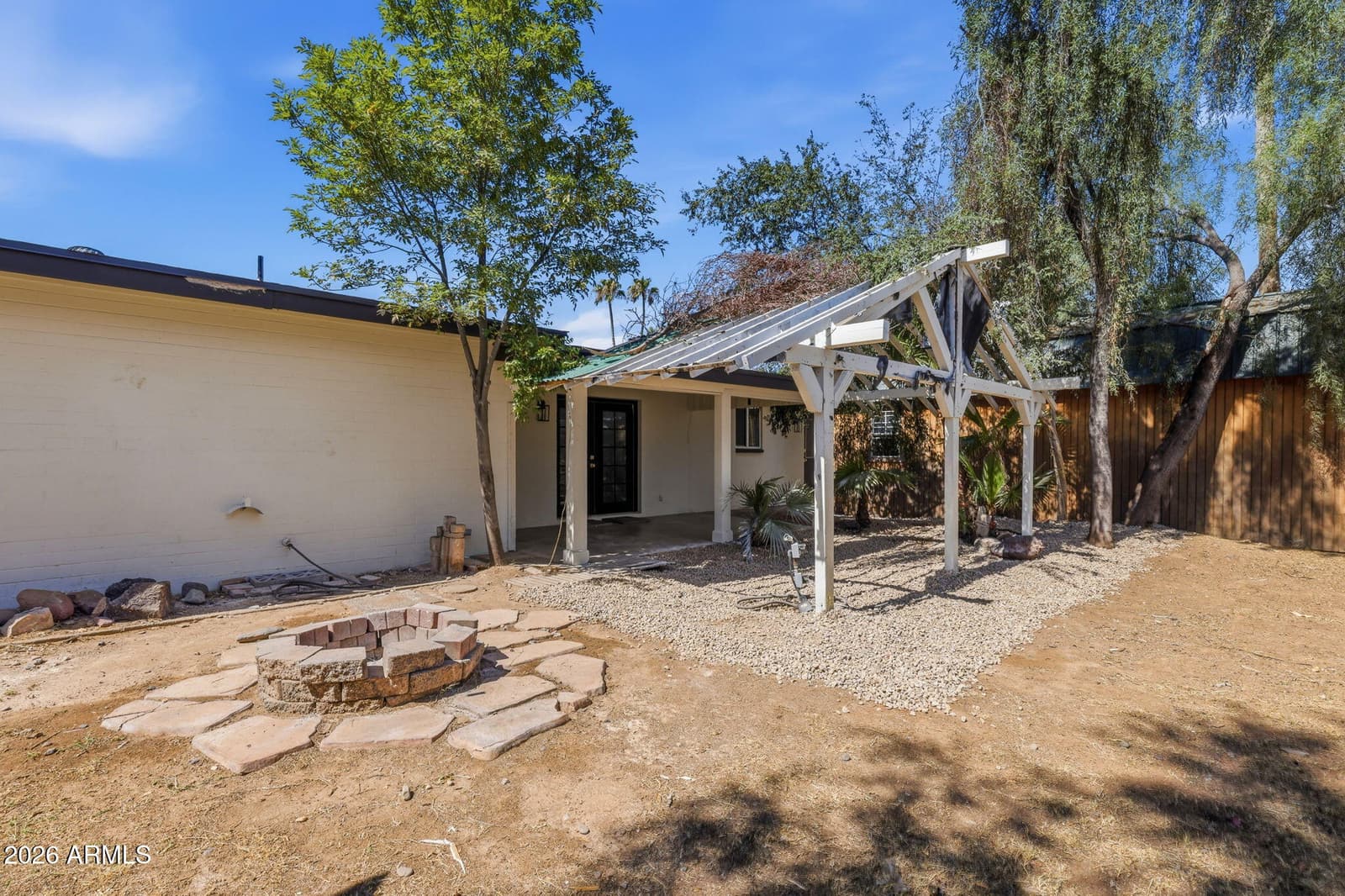 4136 W CARON Street, Phoenix, AZ 85051 — photo 33 of 36