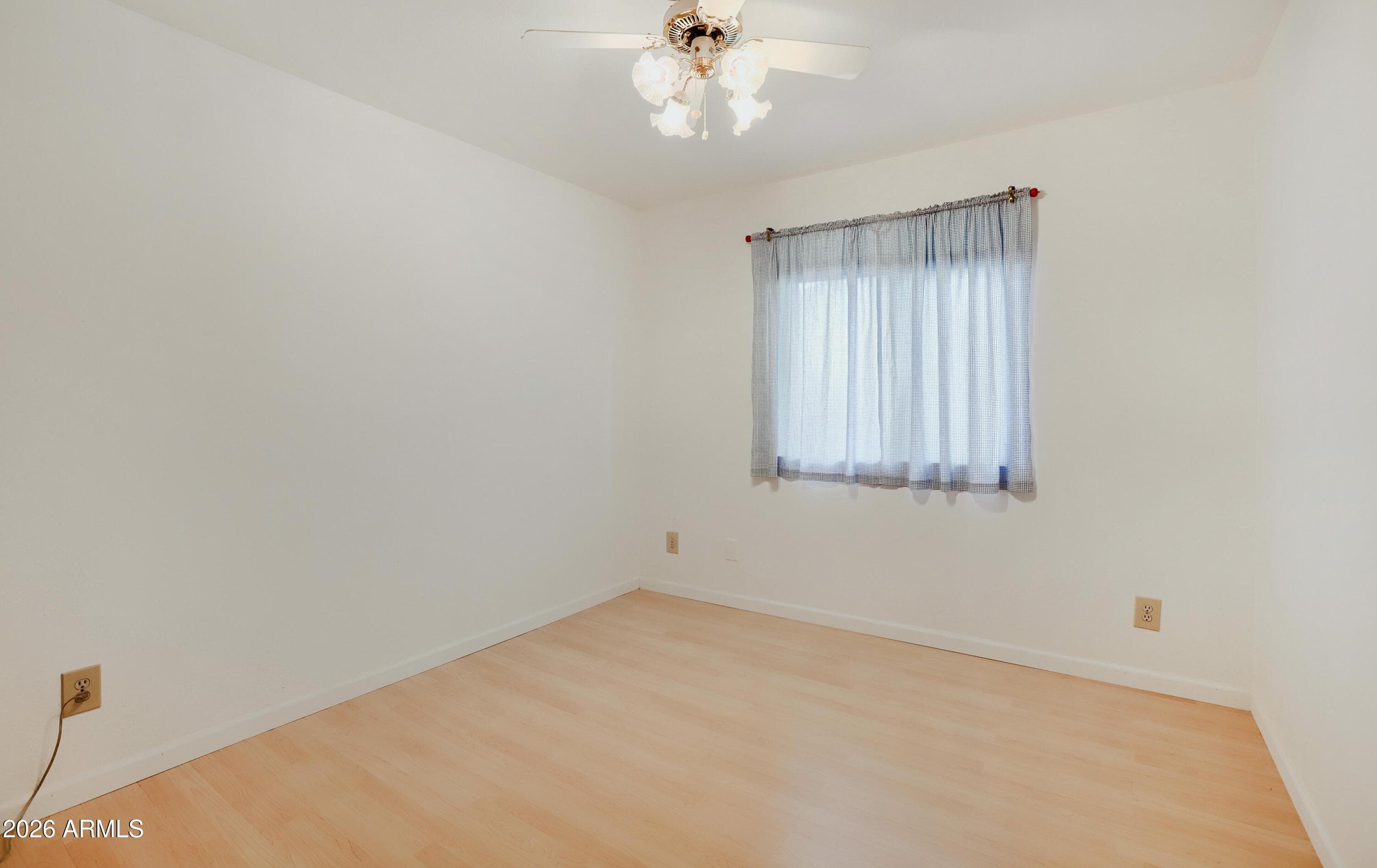 856 E PARADISE Lane, Phoenix, AZ 85022 — photo 13 of 31