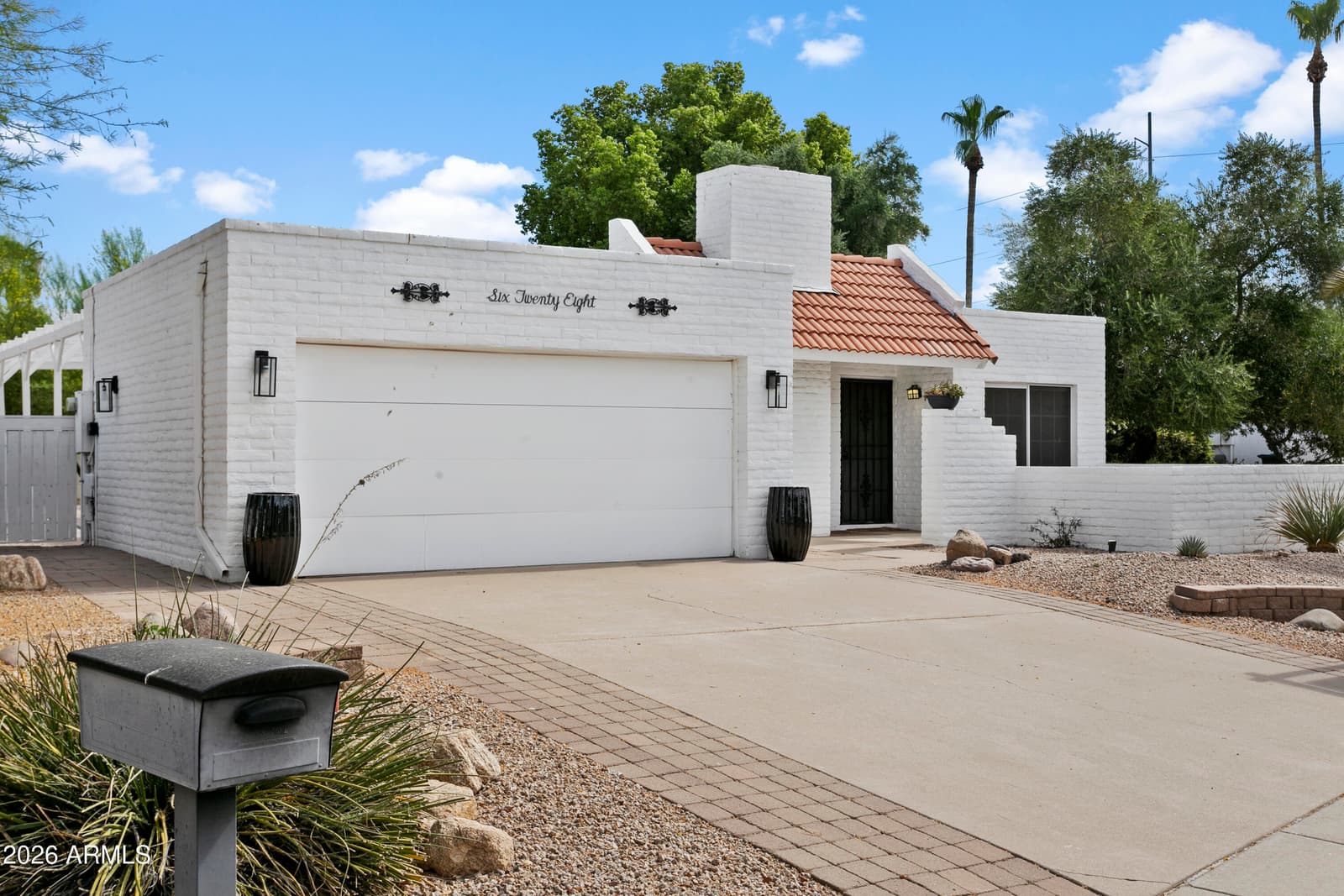 628 E BOCA RATON Road, Phoenix, AZ 85022 — photo 2 of 29