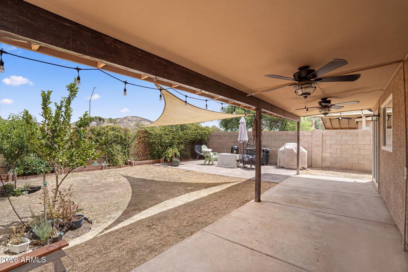 4052 W VILLA LINDA Drive, Glendale, AZ 85310 — photo 23 of 29