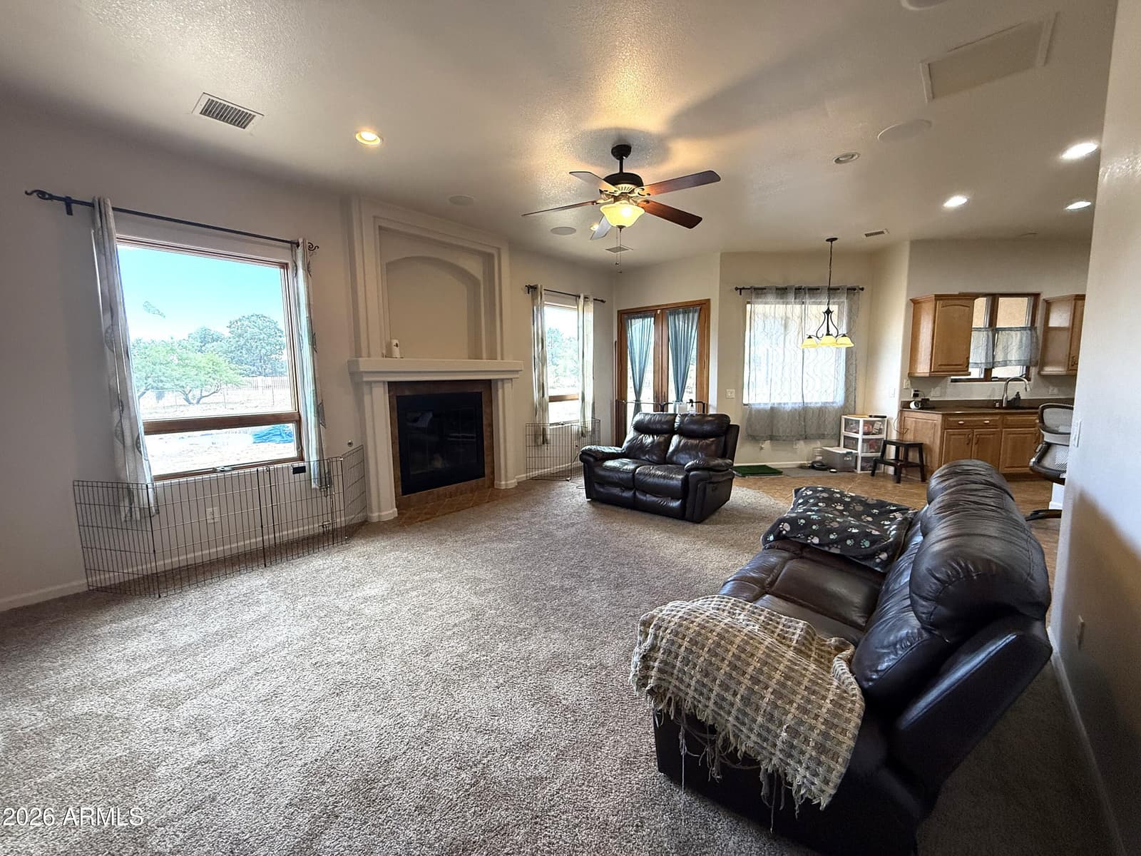 4647 S SHOSHONI Avenue, Sierra Vista, AZ 85650 — photo 7 of 38