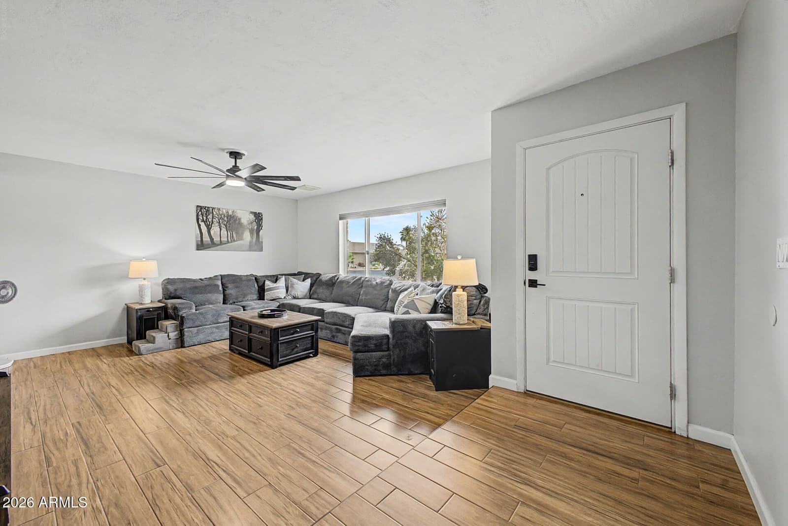 638 W PASEO Way, Tempe, AZ 85283 — photo 5 of 31