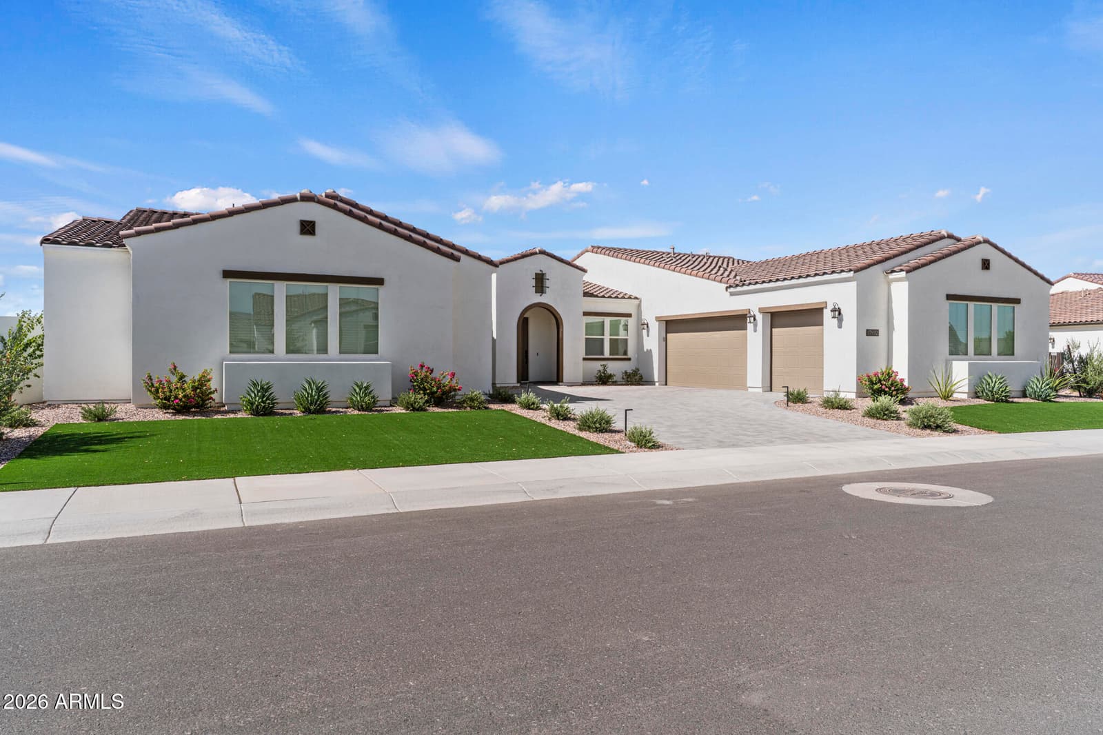 17932 W MOUNTAINAIR Street, Surprise, AZ 85388 — photo 6 of 80