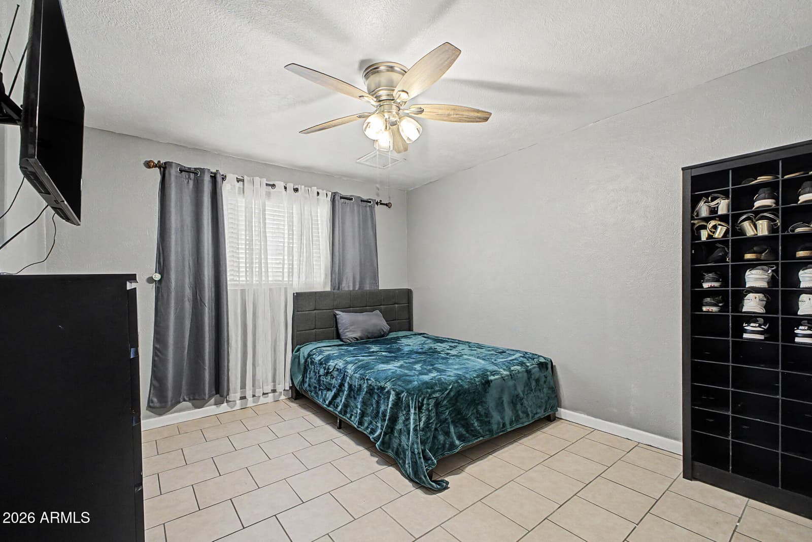 2909 W ASTER Drive, Phoenix, AZ 85029 — photo 25 of 29