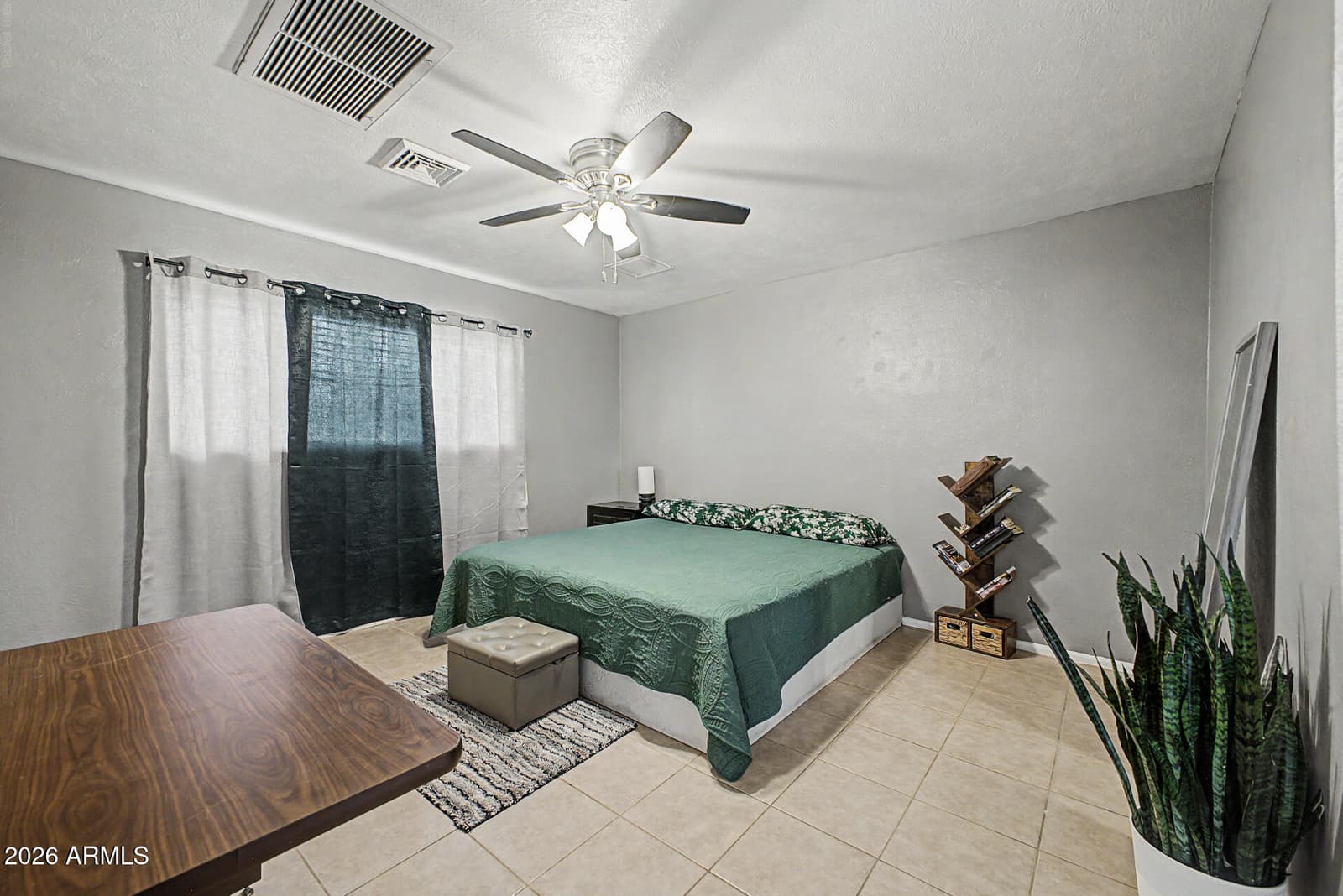 2909 W ASTER Drive, Phoenix, AZ 85029 — photo 27 of 29