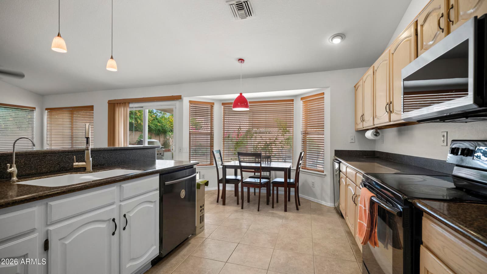 3360 W JASPER Drive, Chandler, AZ 85226 — photo 14 of 42