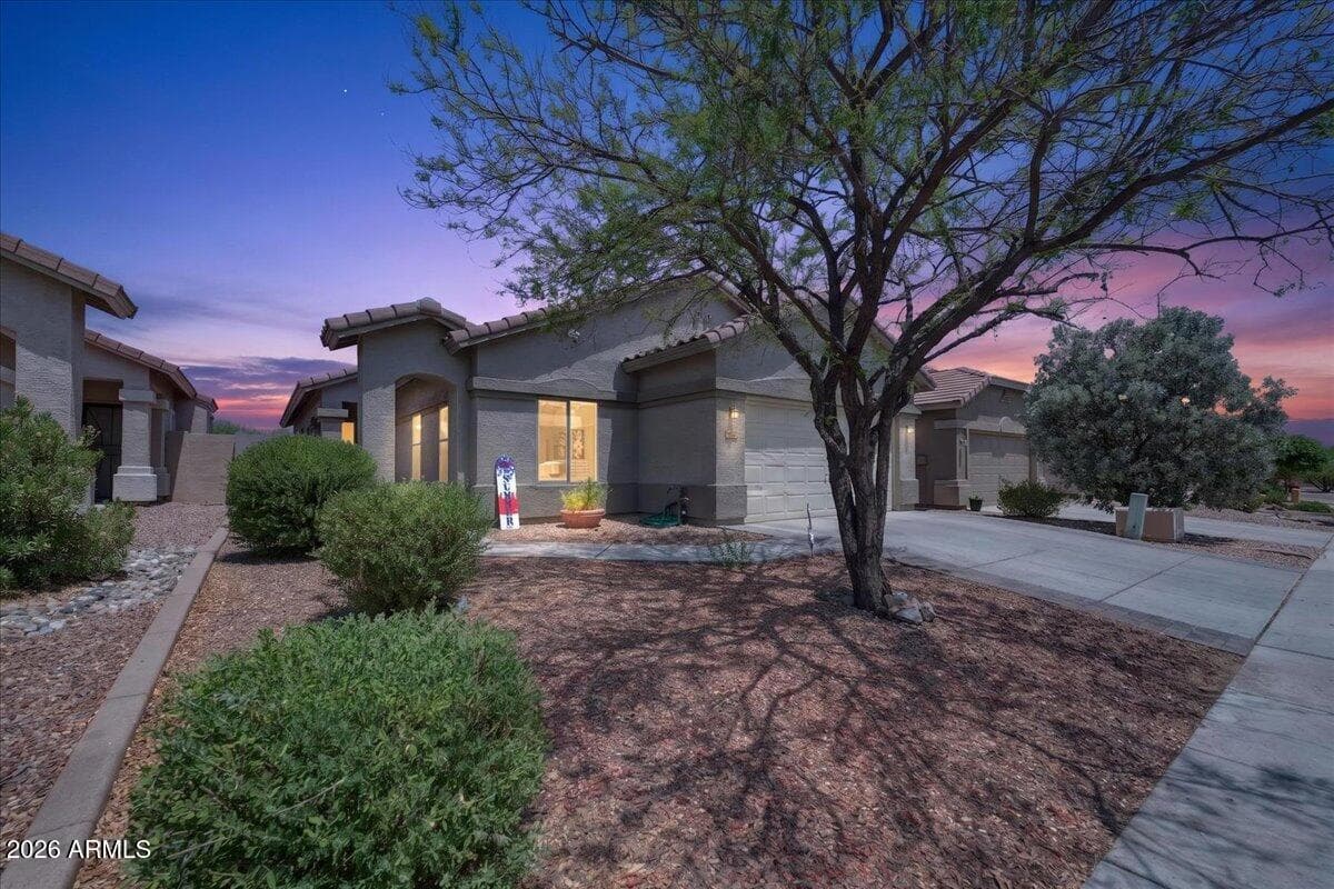 33513 N 26TH Avenue, Phoenix, AZ 85085 — photo 3 of 43