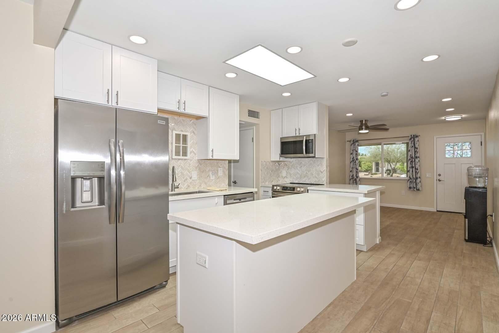 10914 W MANZANITA Drive, Sun City, AZ 85373 — photo 13 of 65