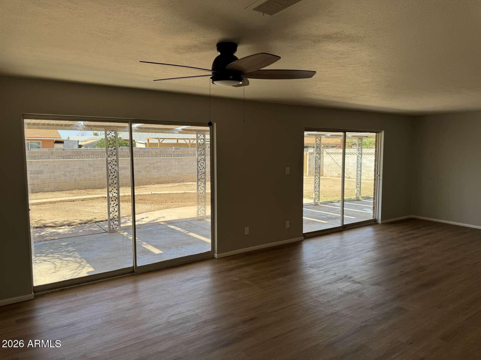 3006 W STELLA Lane, Phoenix, AZ 85017 — photo 11 of 52