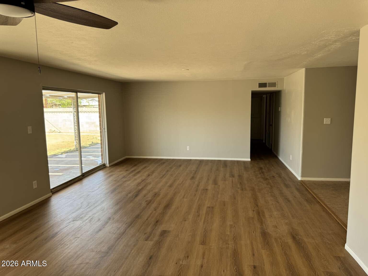 3006 W STELLA Lane, Phoenix, AZ 85017 — photo 12 of 52
