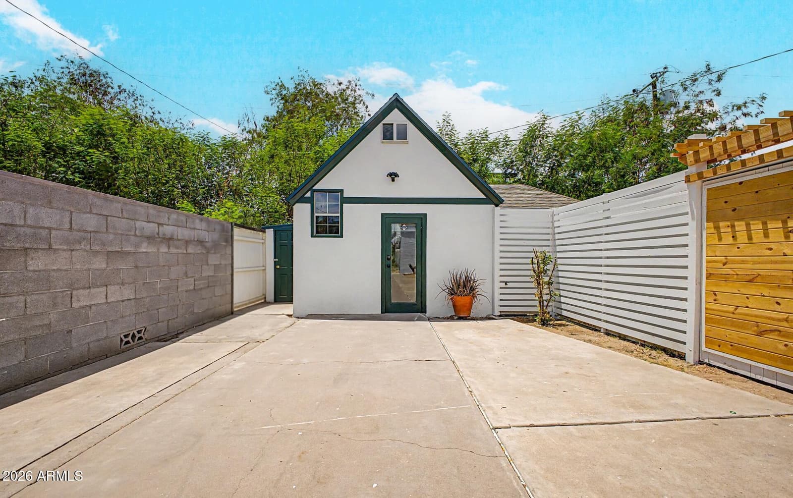 539 W MARIPOSA Street, Phoenix, AZ 85013 — photo 13 of 33