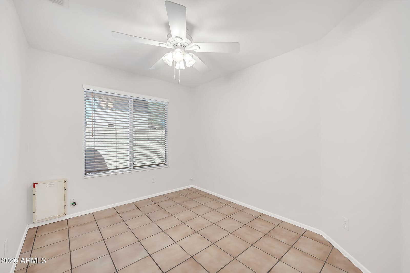1284 W KINGBIRD Drive, Chandler, AZ 85286 — photo 27 of 38