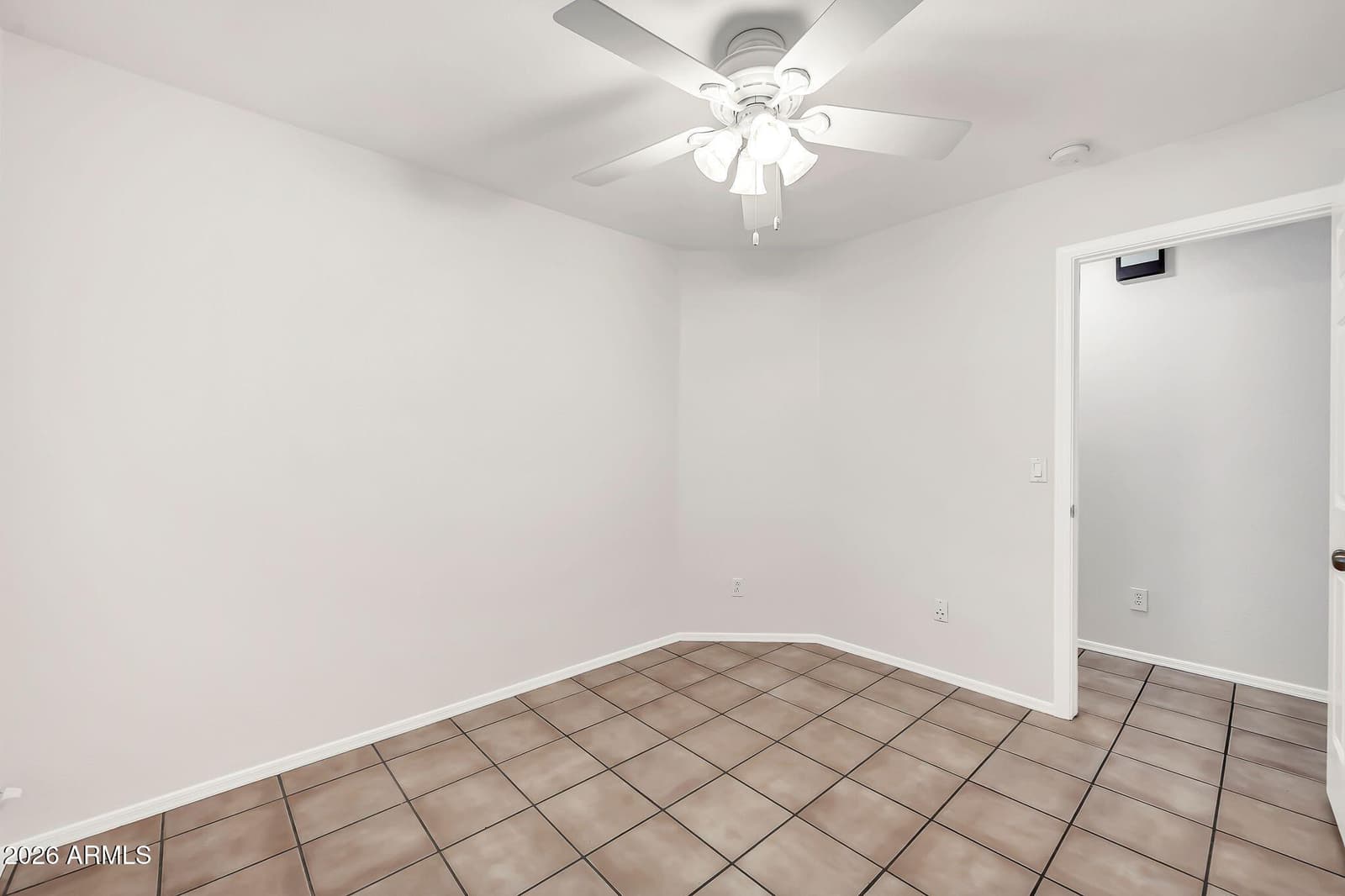 1284 W KINGBIRD Drive, Chandler, AZ 85286 — photo 29 of 38