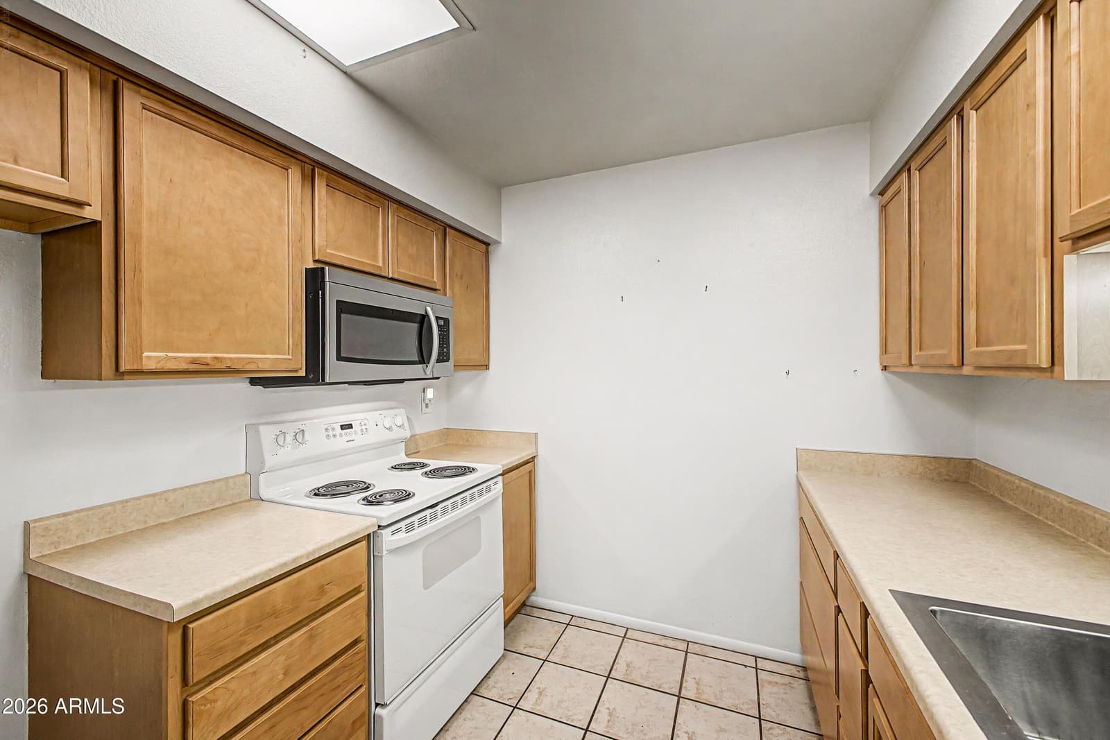 13230 N 99th Drive, Sun City, AZ 85351 — photo 10 of 23