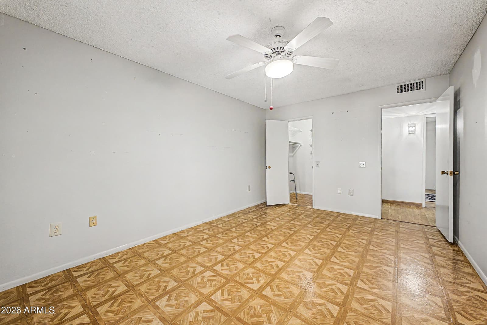 13230 N 99th Drive, Sun City, AZ 85351 — photo 13 of 23
