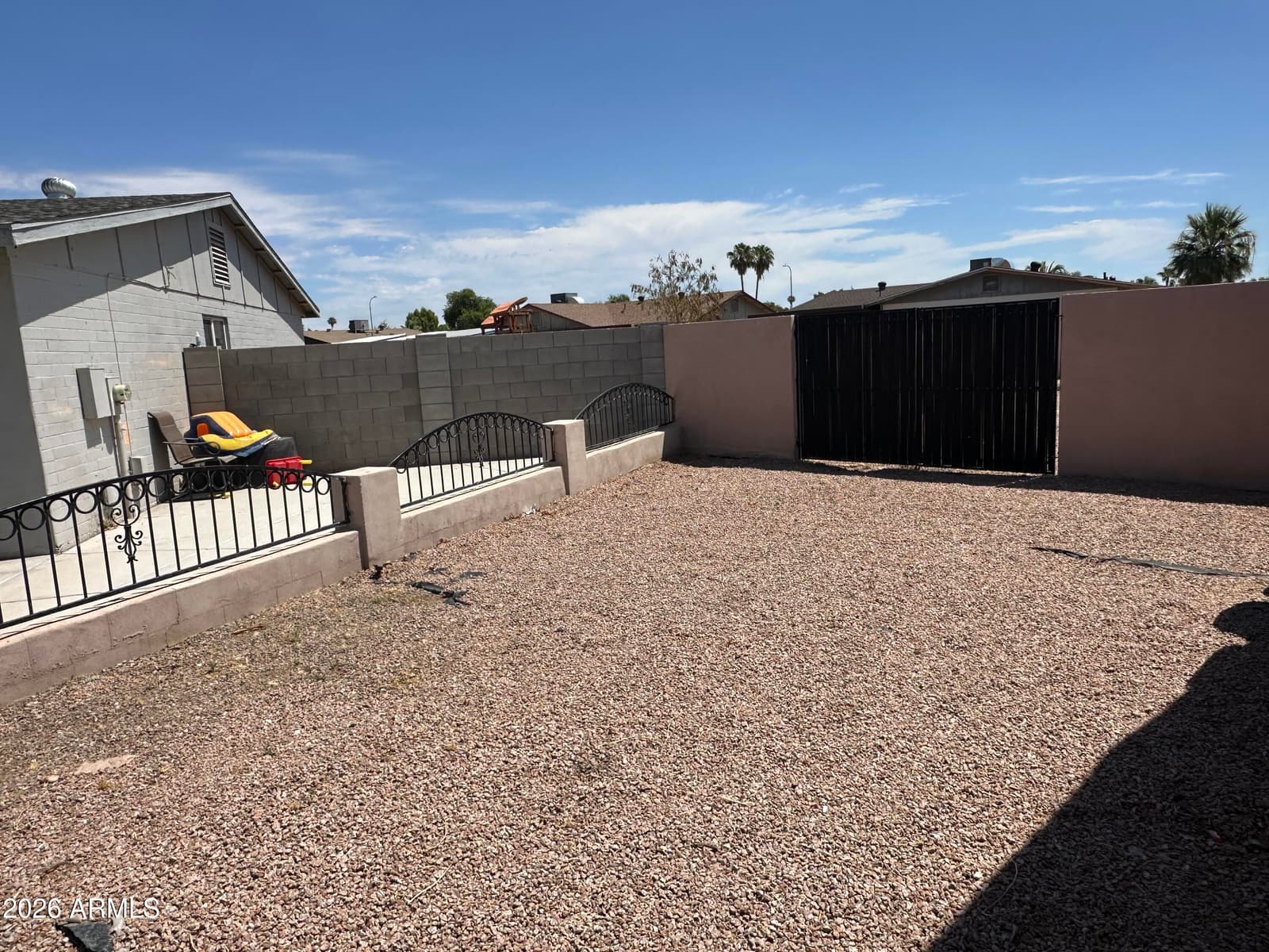 5603 N 69th Lane, Glendale, AZ 85303 — photo 10 of 37