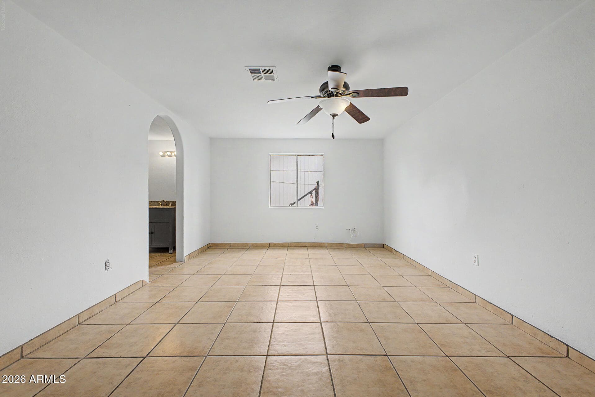 6616 W CAMBRIDGE Avenue, Phoenix, AZ 85035 — photo 14 of 37