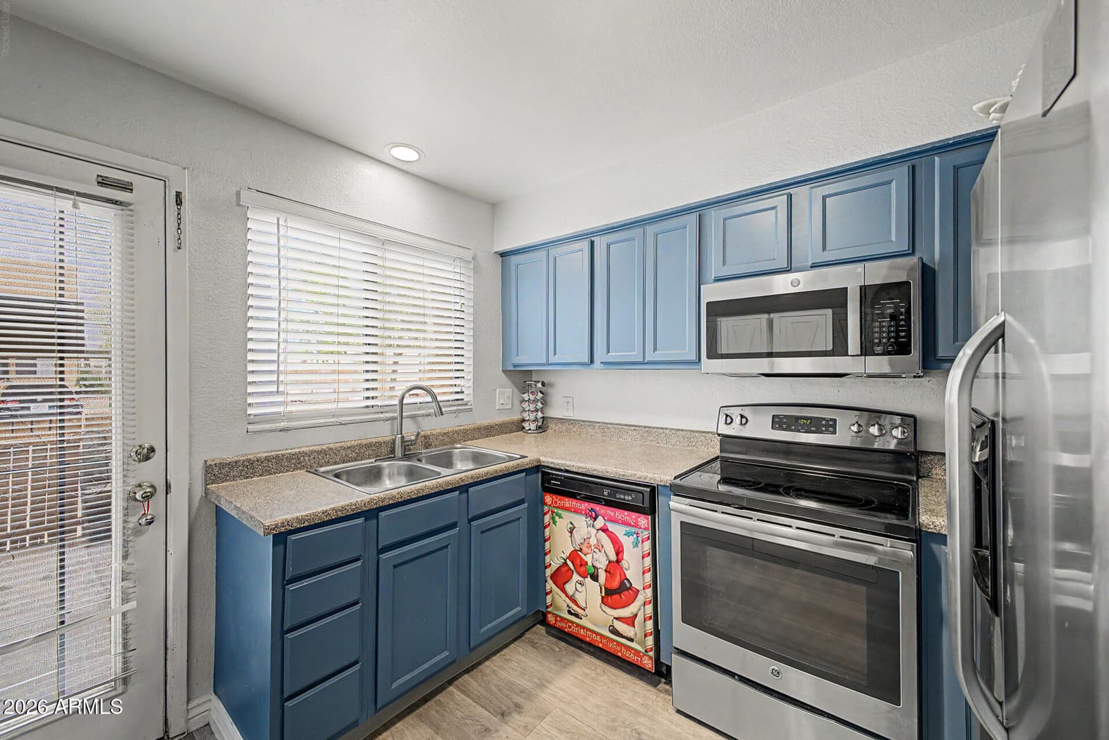 11640 N 51st Avenue 112, Glendale, AZ 85304 — photo 12 of 30