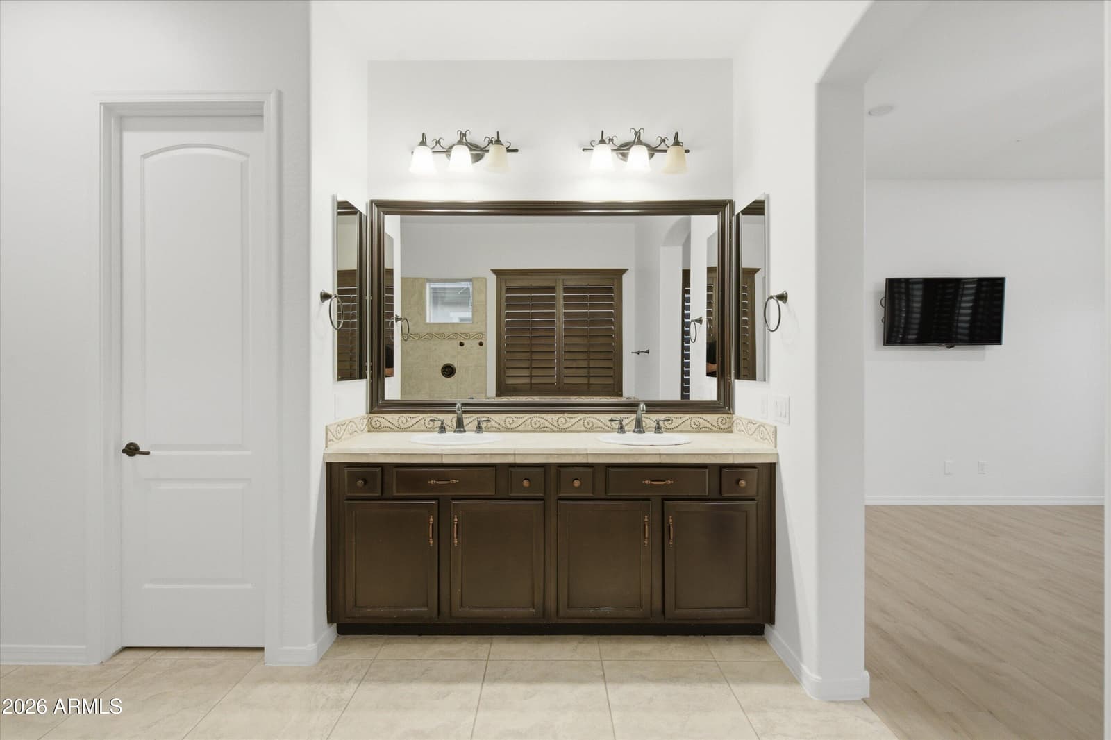 6602 S BRIDAL VAIL Drive, Gilbert, AZ 85298 — photo 19 of 43