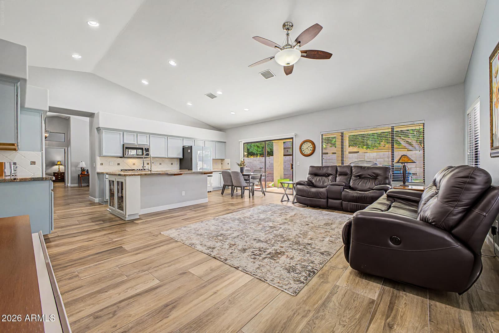 7318 W VILLA HERMOSA, Glendale, AZ 85310 — photo 12 of 46