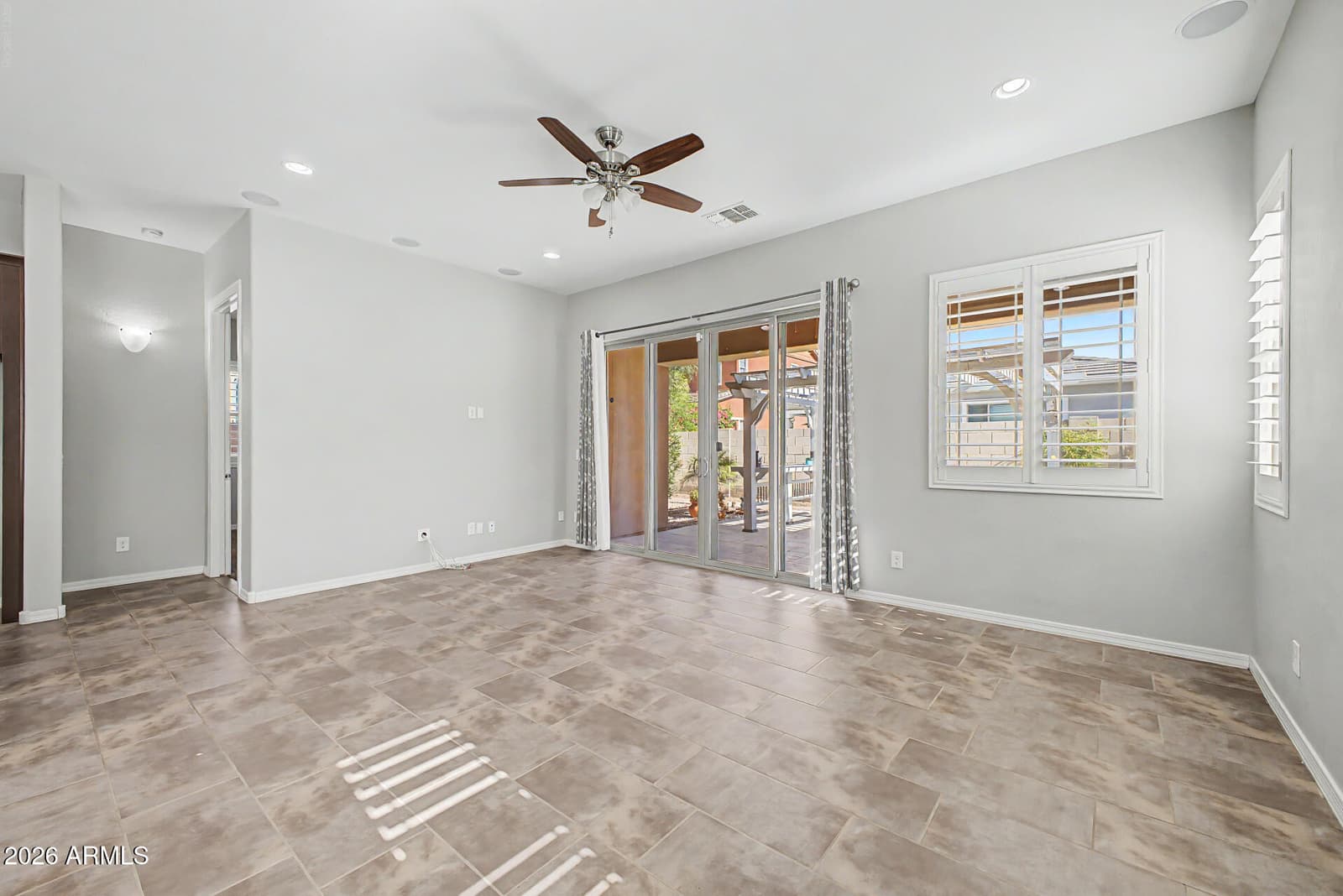 3037 E SAGEBRUSH Street, Gilbert, AZ 85296 — photo 11 of 35