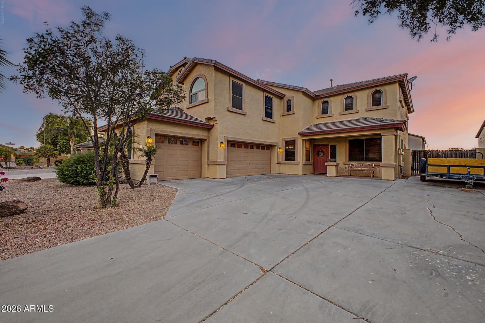 946 W GASCON Road, San Tan Valley, AZ 85143 — photo 1 of 40