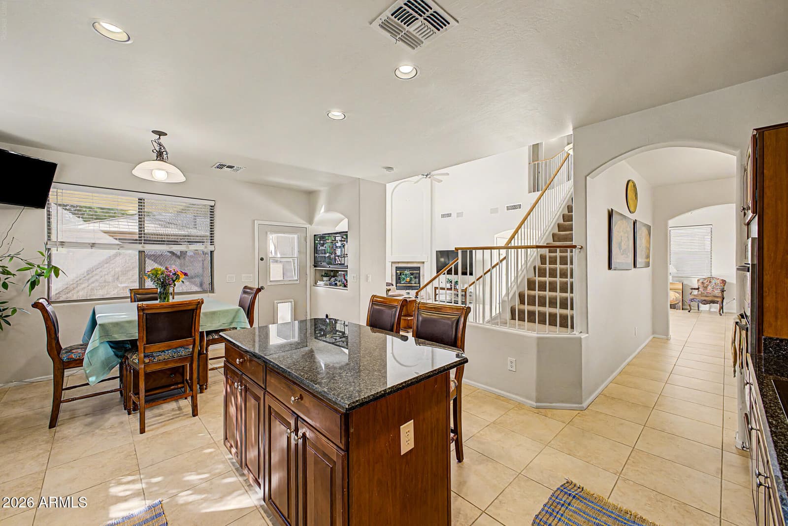 946 W GASCON Road, San Tan Valley, AZ 85143 — photo 4 of 40