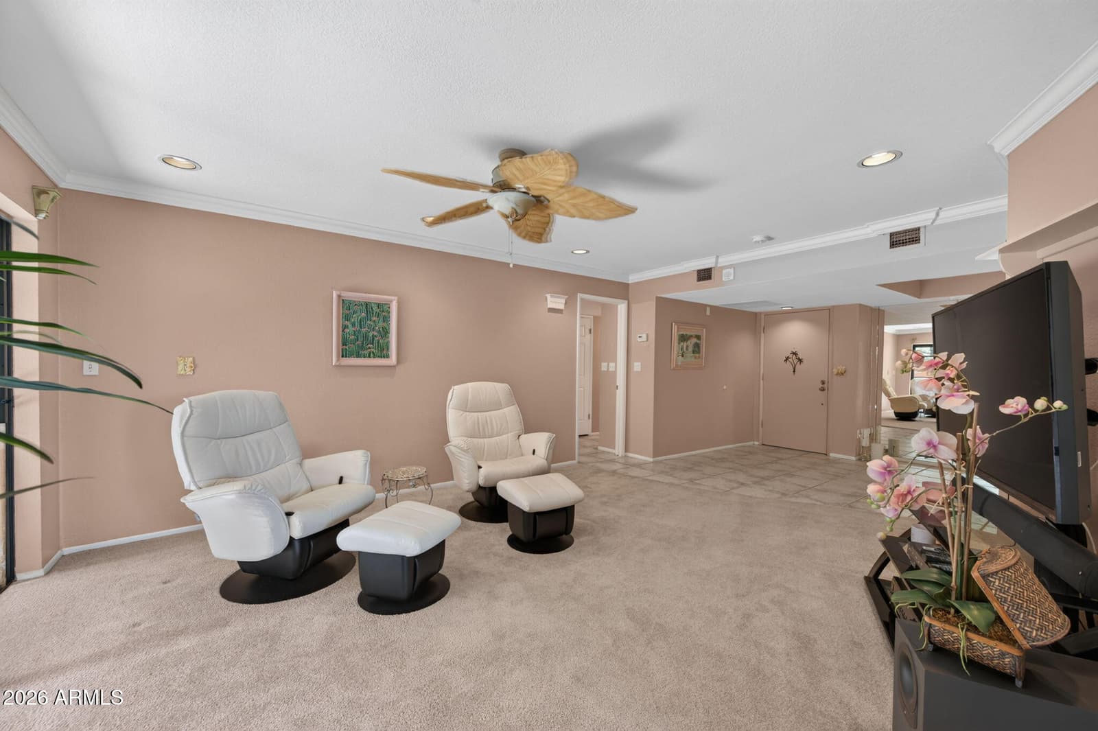 12212 N PARADISE VILLAGE Parkway S 137, Phoenix, AZ 85032 — photo 6 of 55
